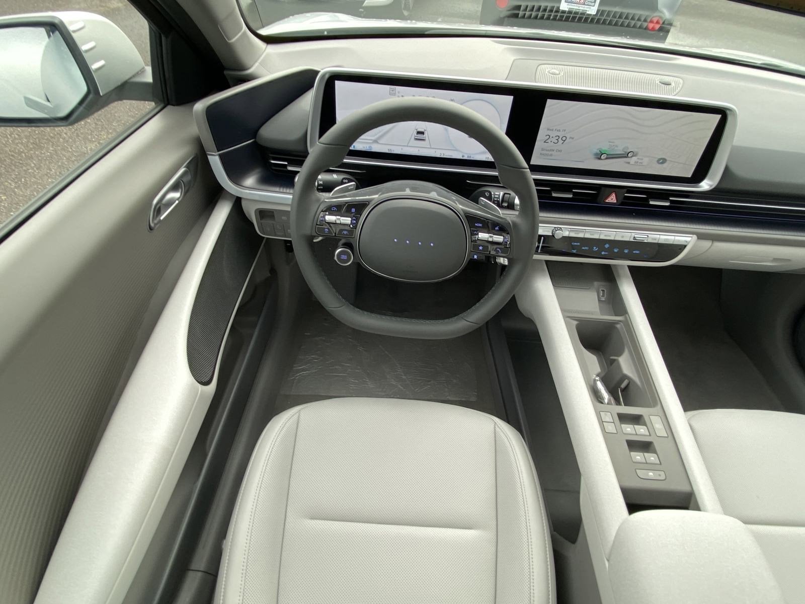 2025 Hyundai IONIQ 6 SEL