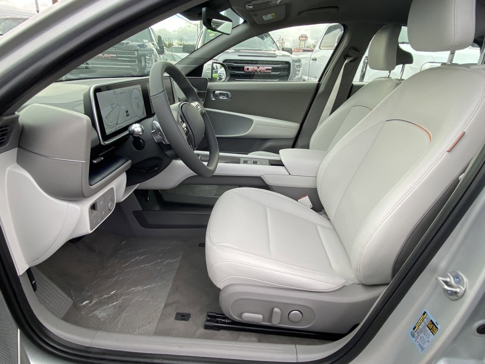 2025 Hyundai IONIQ 6 SEL