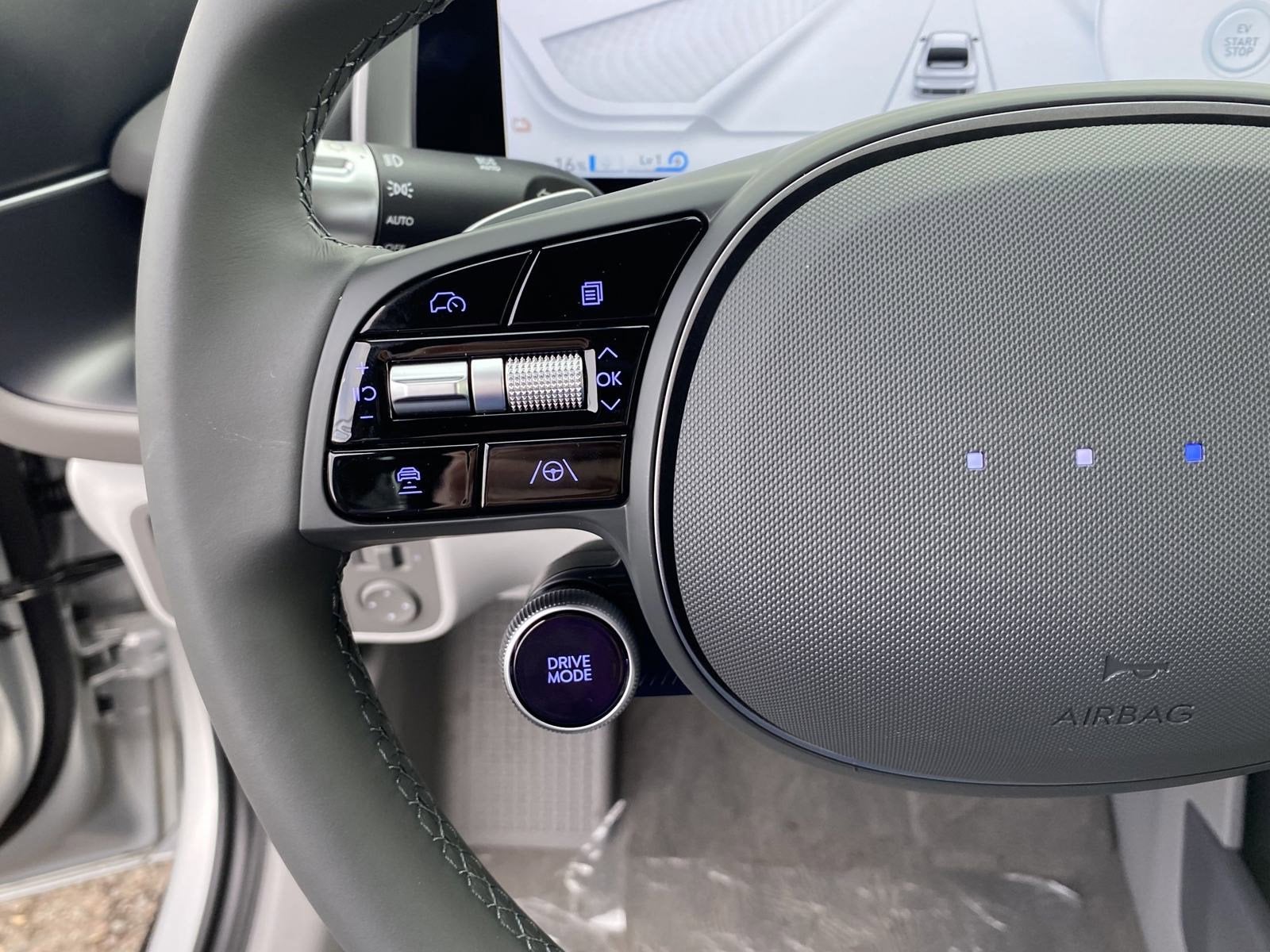 2025 Hyundai IONIQ 6 SEL