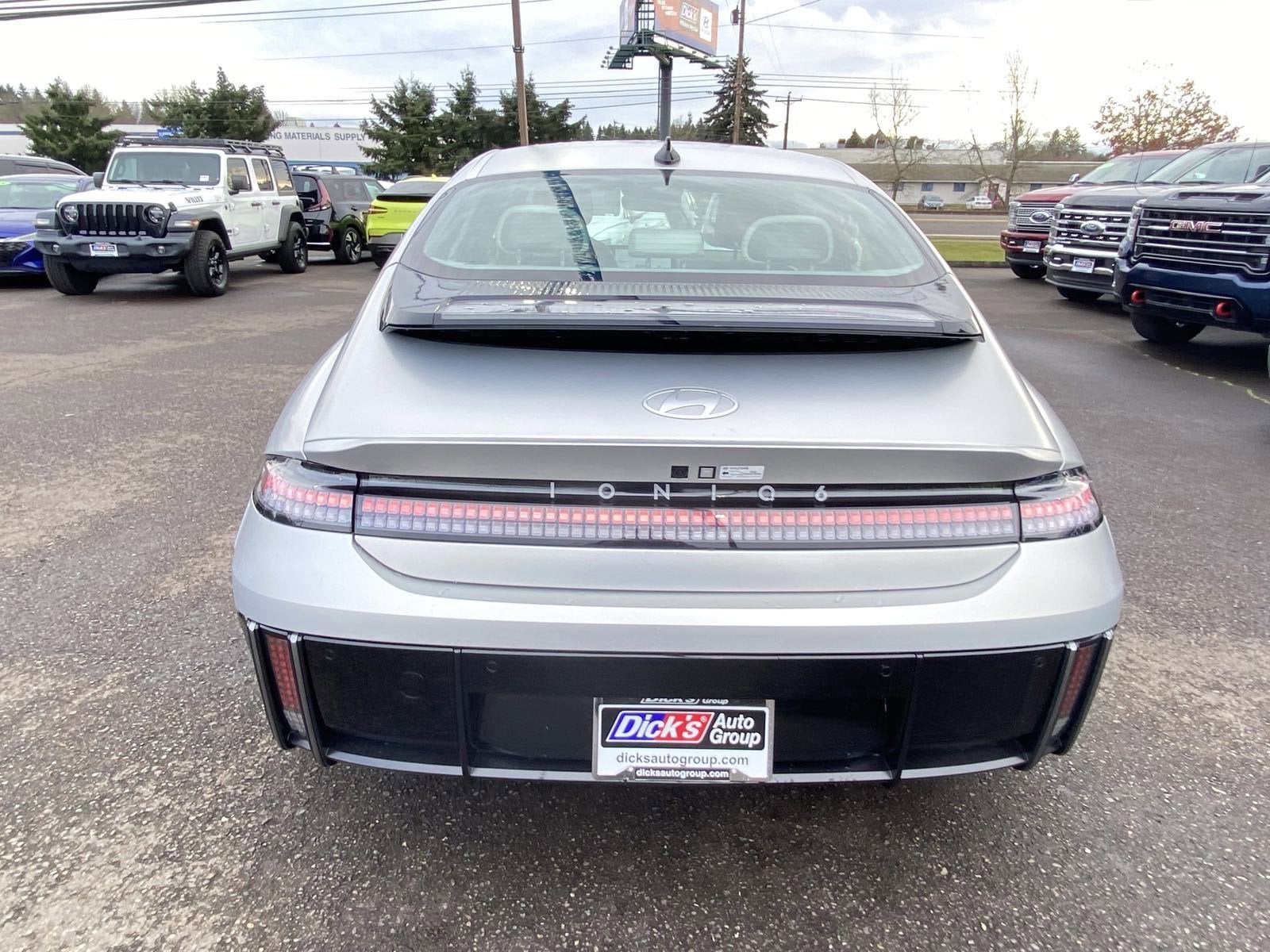 2025 Hyundai IONIQ 6 SEL