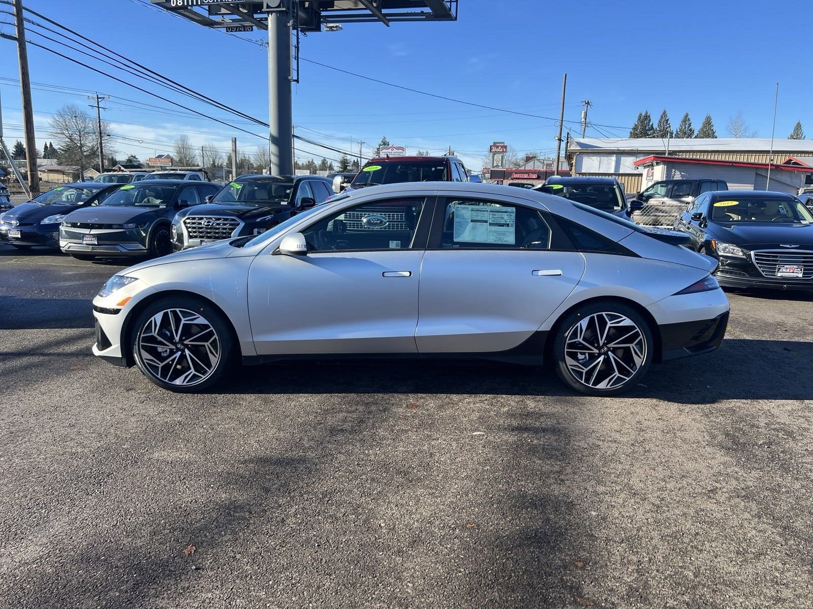 2025 Hyundai IONIQ 6 SEL