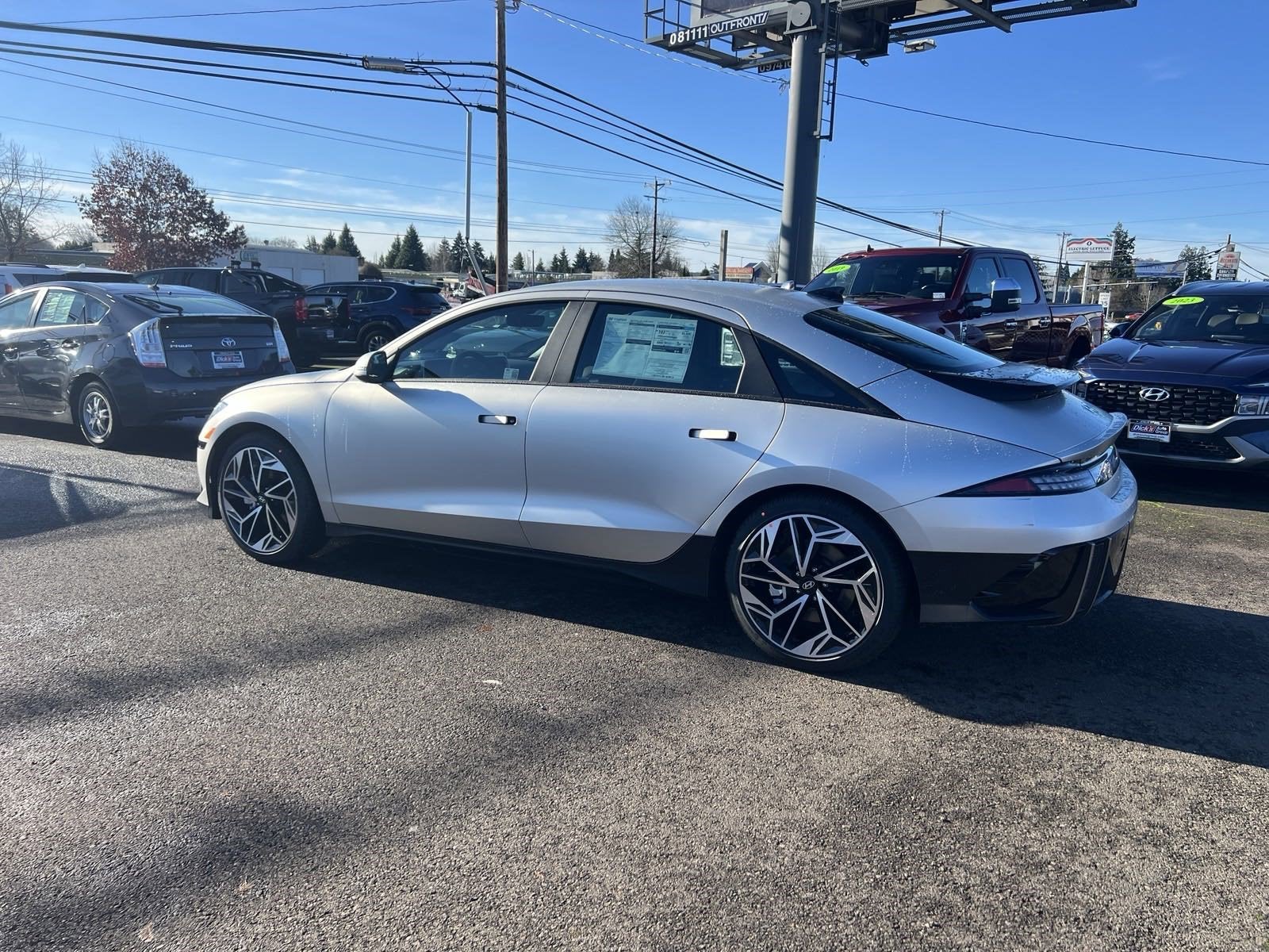 2025 Hyundai IONIQ 6 SEL