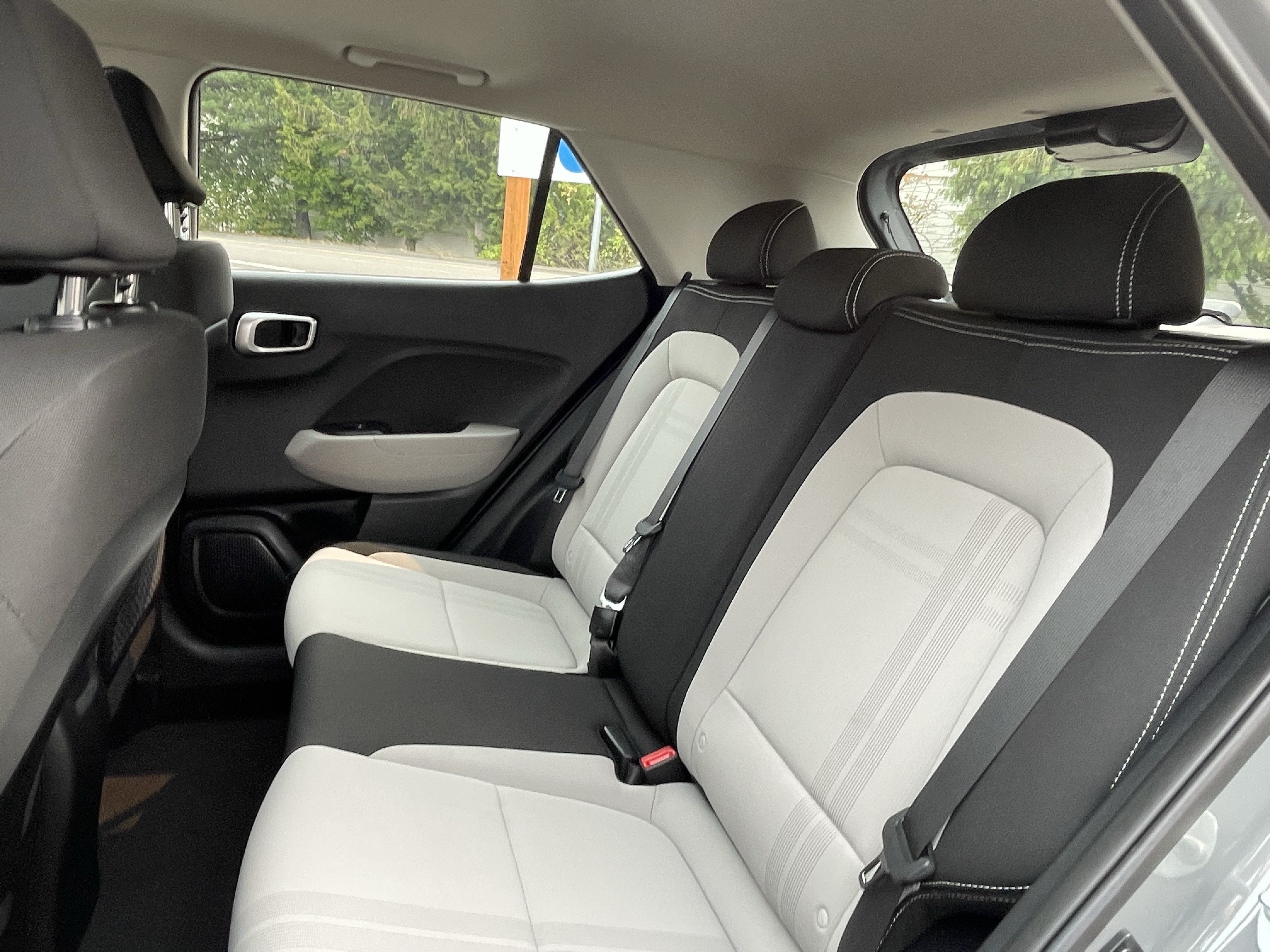 2023 Hyundai VENUE SEL