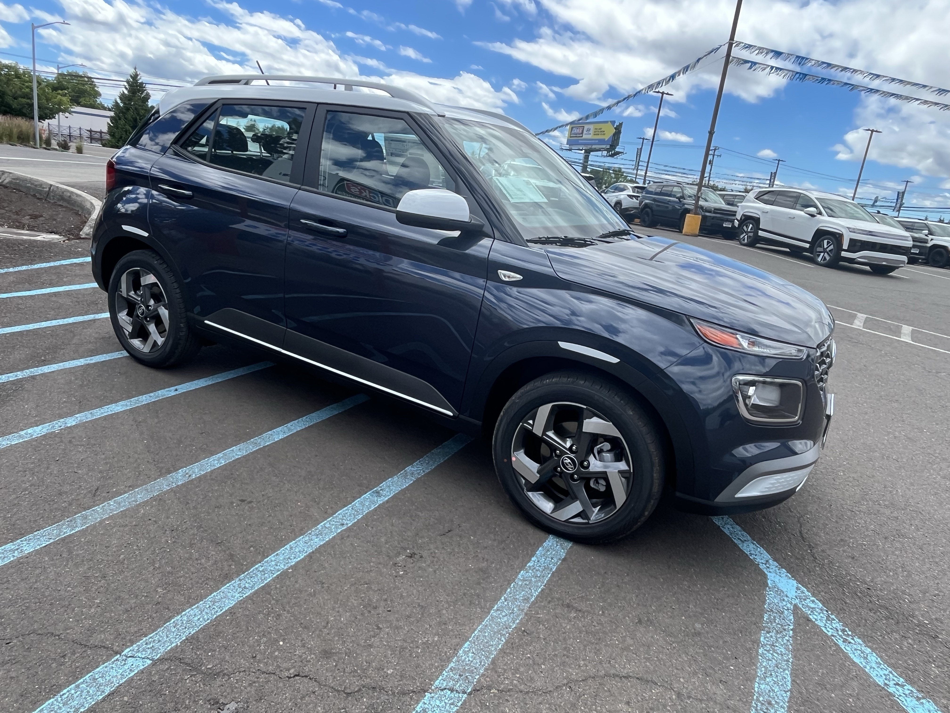 2026 Hyundai VENUE SEL