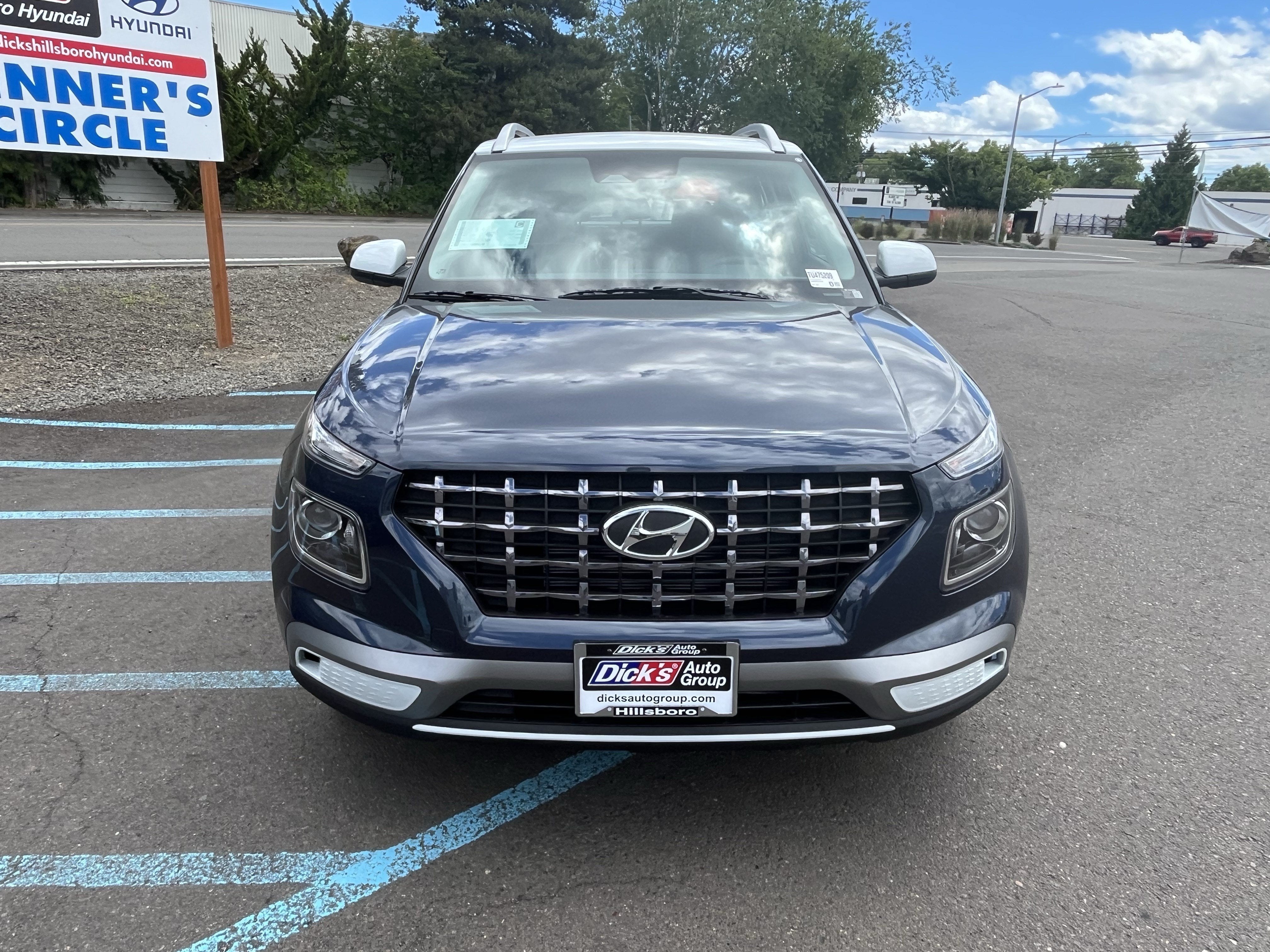 2026 Hyundai VENUE SEL