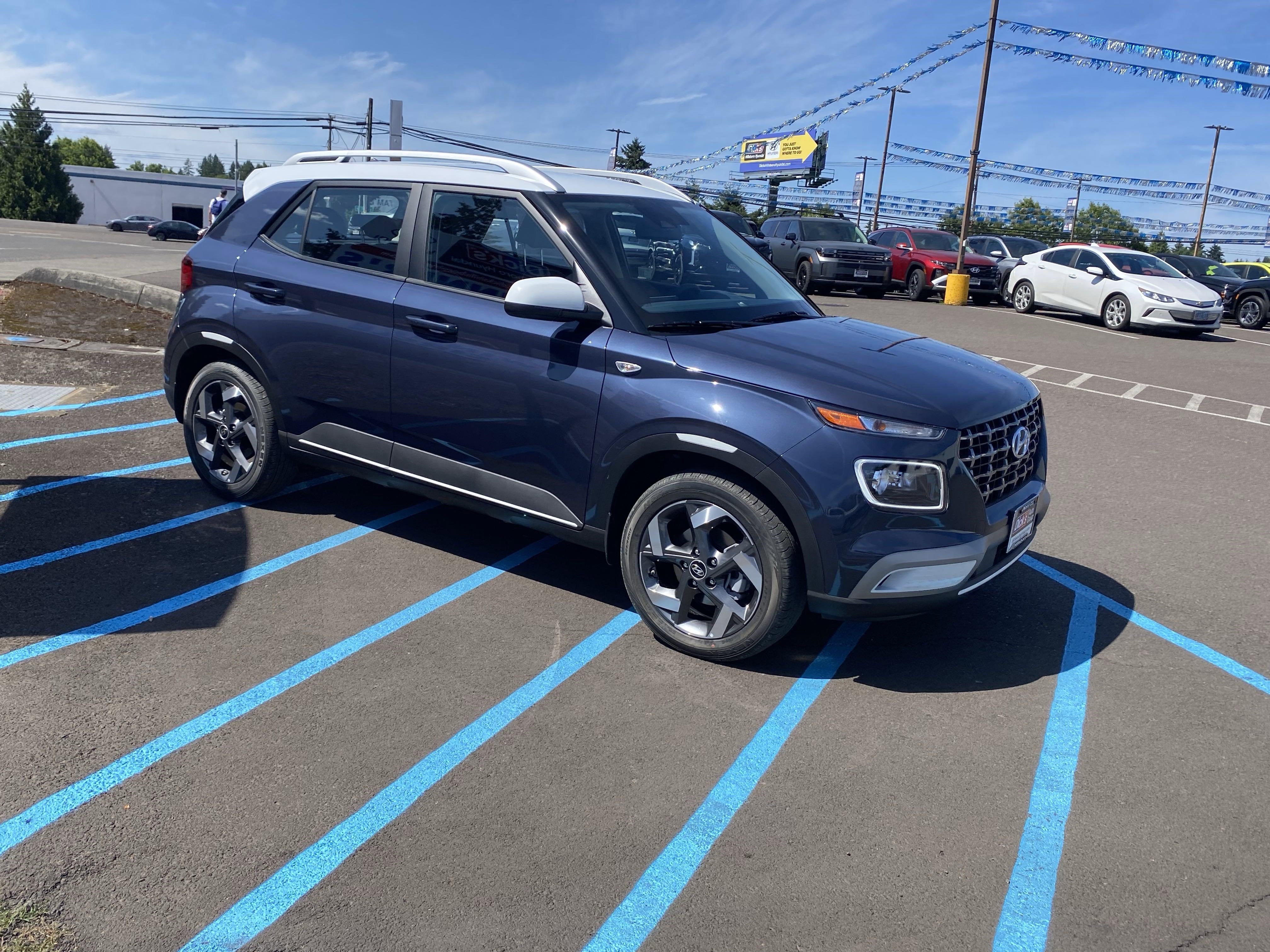 2025 Hyundai VENUE Limited