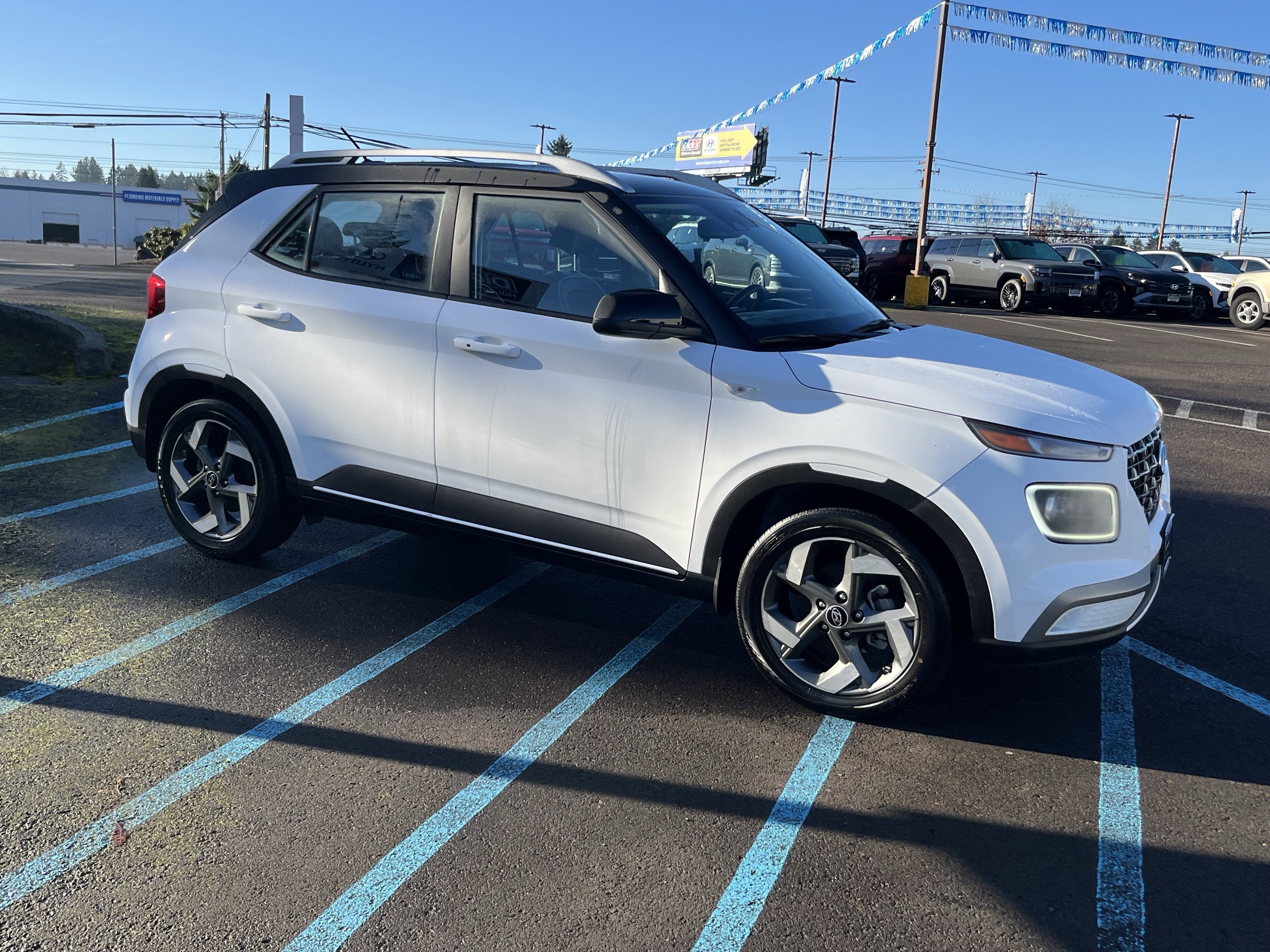 2023 Hyundai VENUE Limited