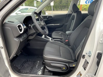 2026 Hyundai VENUE SEL W/Two-Tone Roof