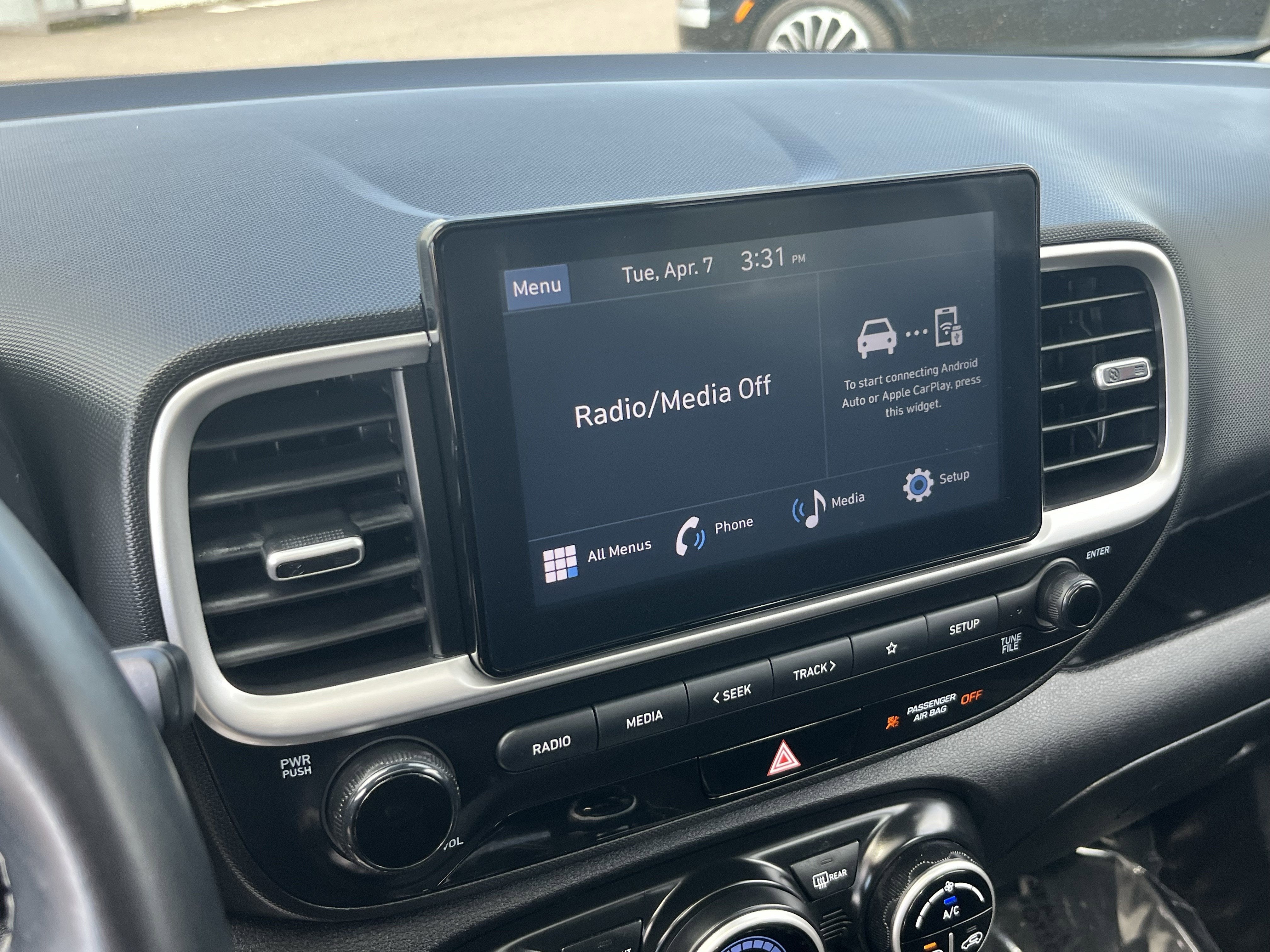 2023 Hyundai VENUE SEL