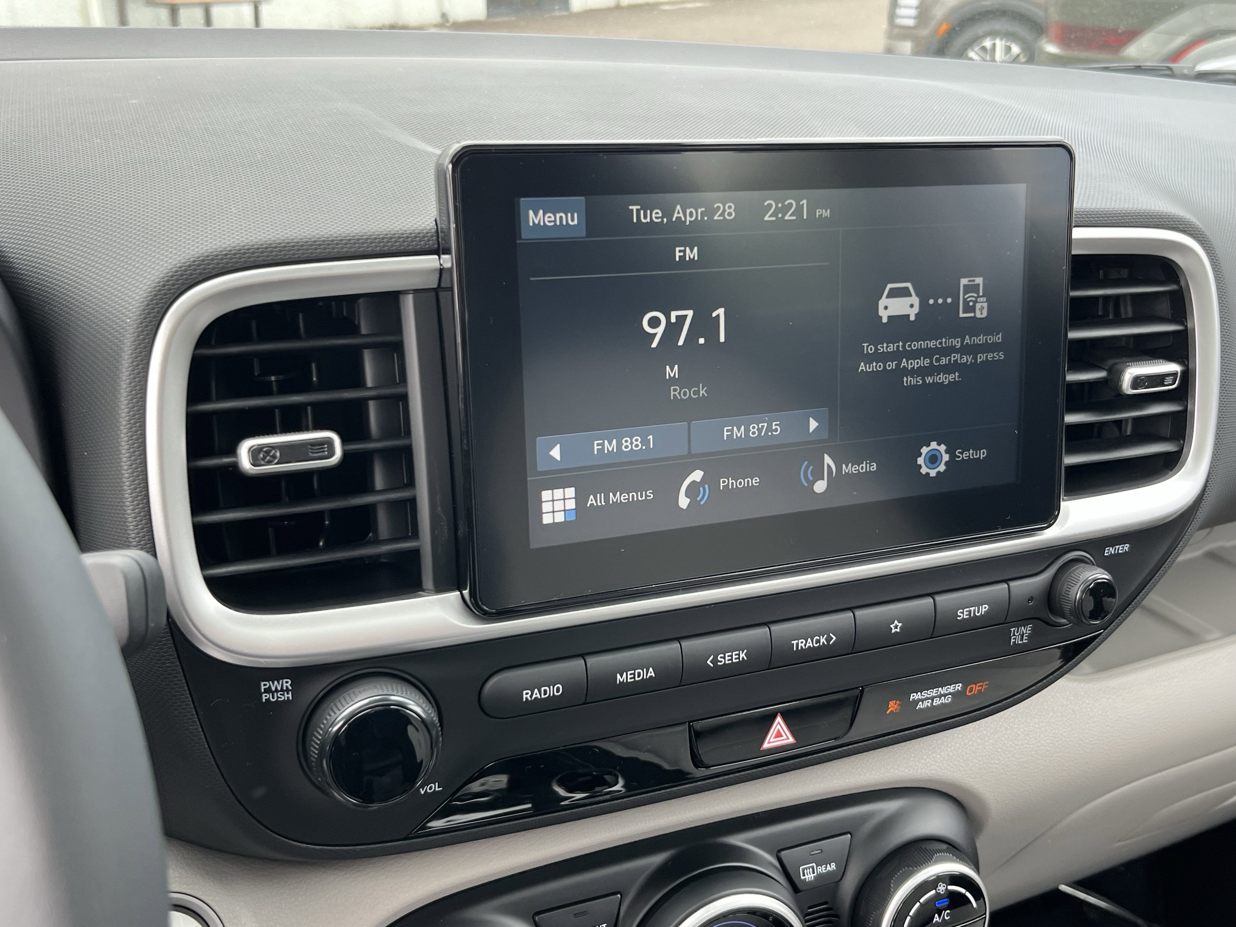2026 Hyundai VENUE SEL