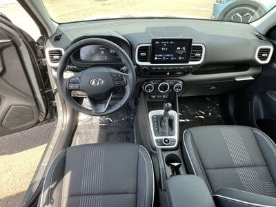 2026 Hyundai VENUE SEL W/Two-Tone Roof