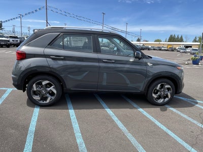 2026 Hyundai VENUE SEL W/Two-Tone Roof