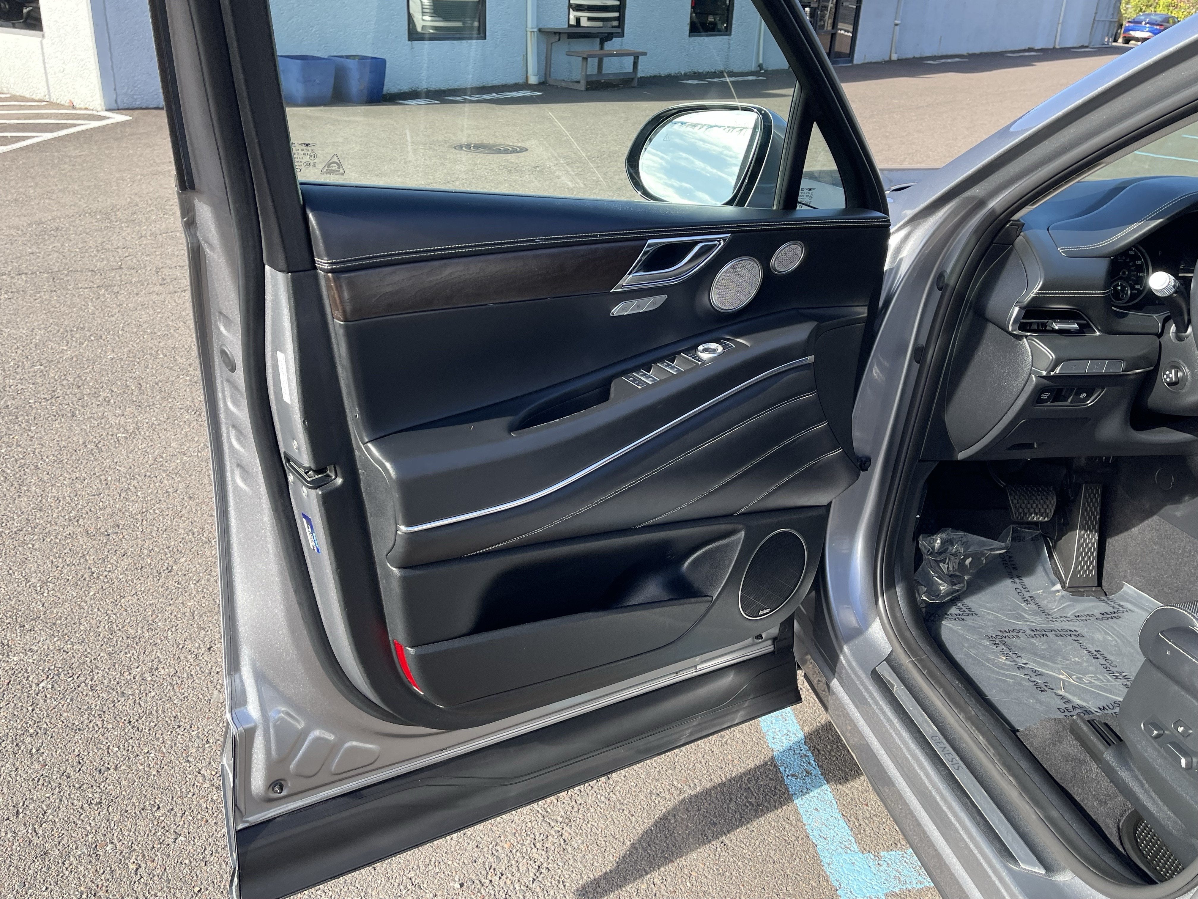 2023 Genesis GV80 Advanced +