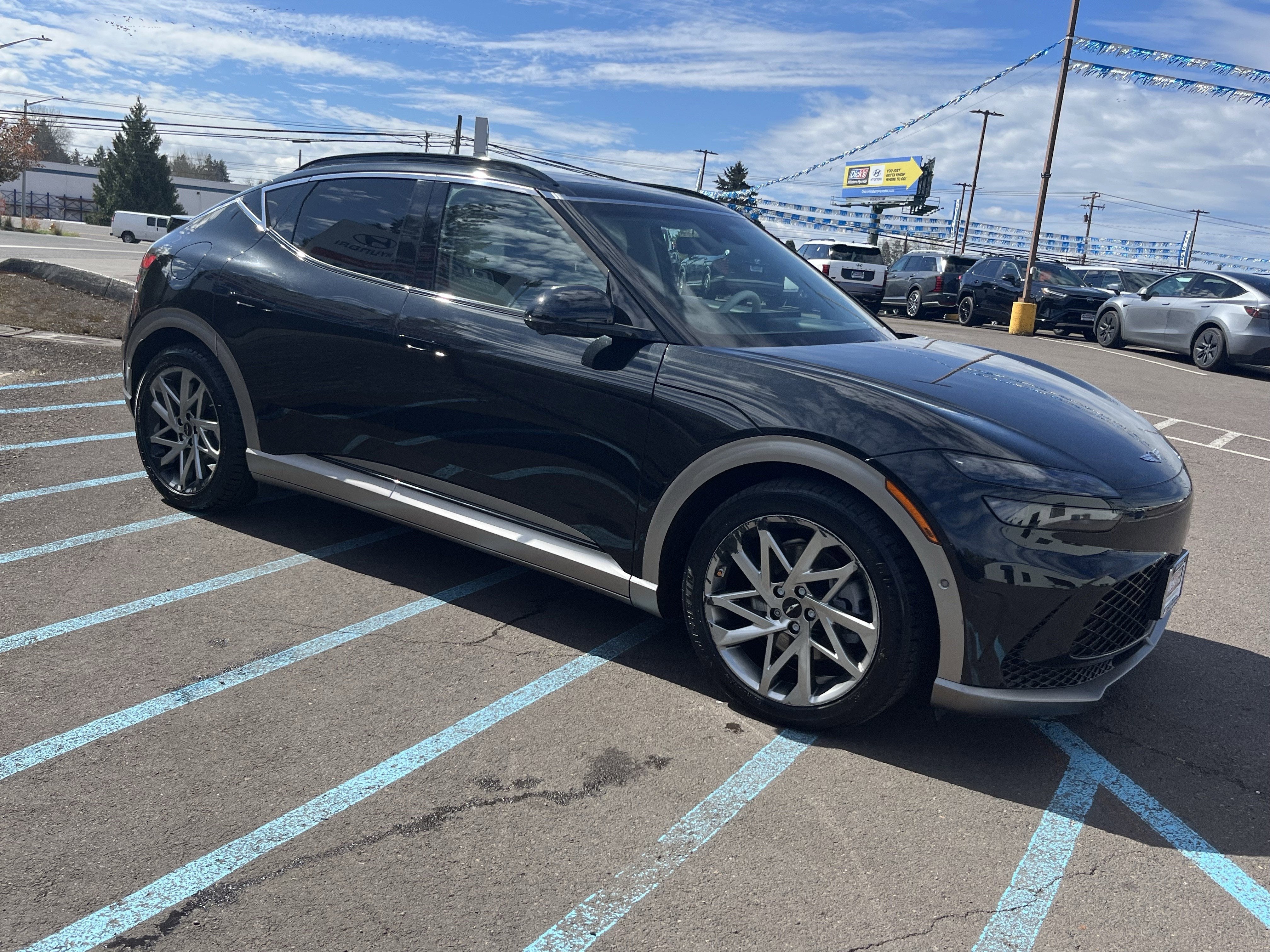 2023 Genesis GV60 Advanced