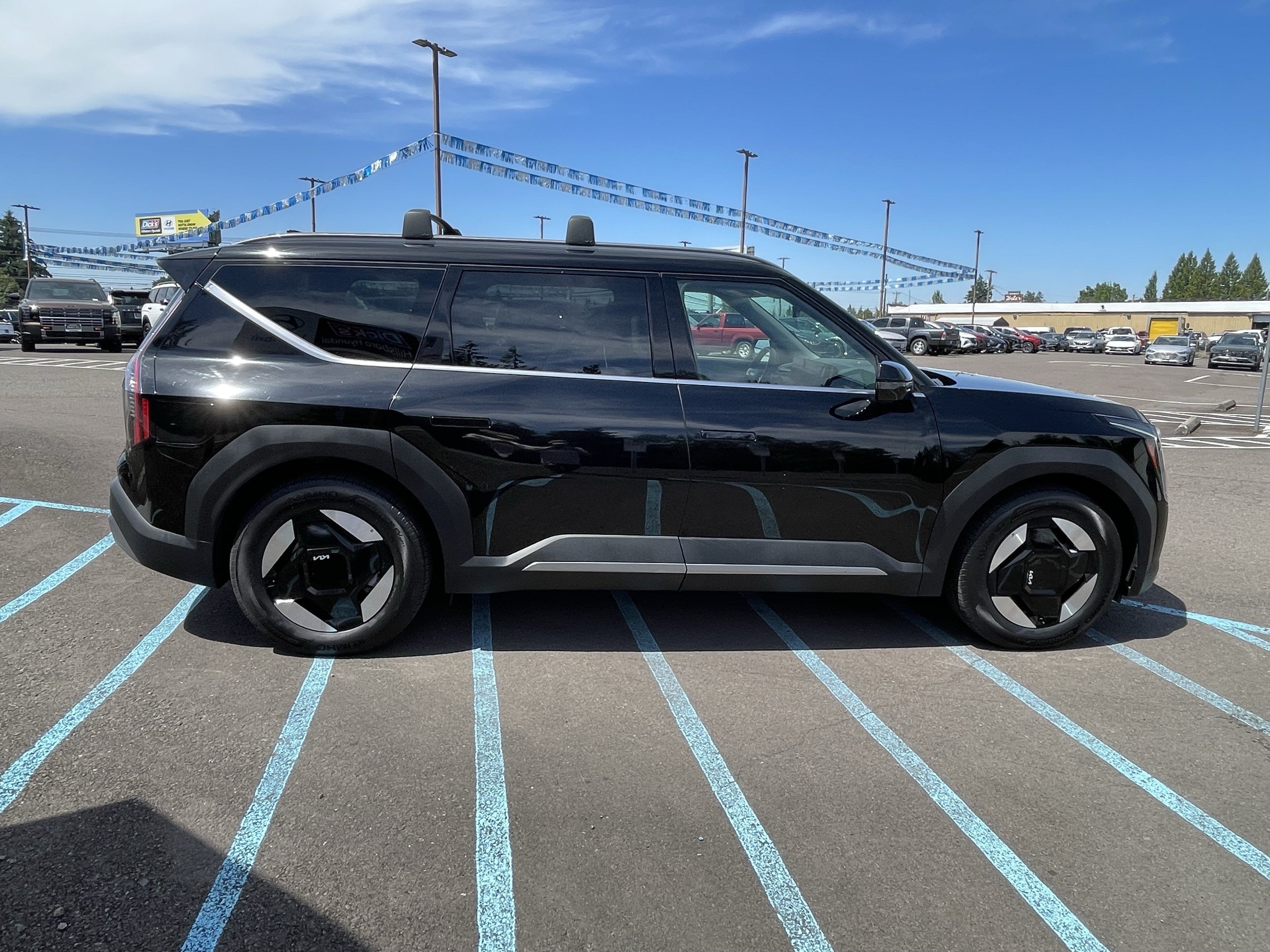 2024 Kia EV9 Wind