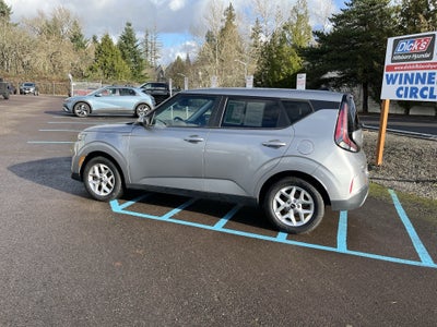 2023 Kia Soul LX