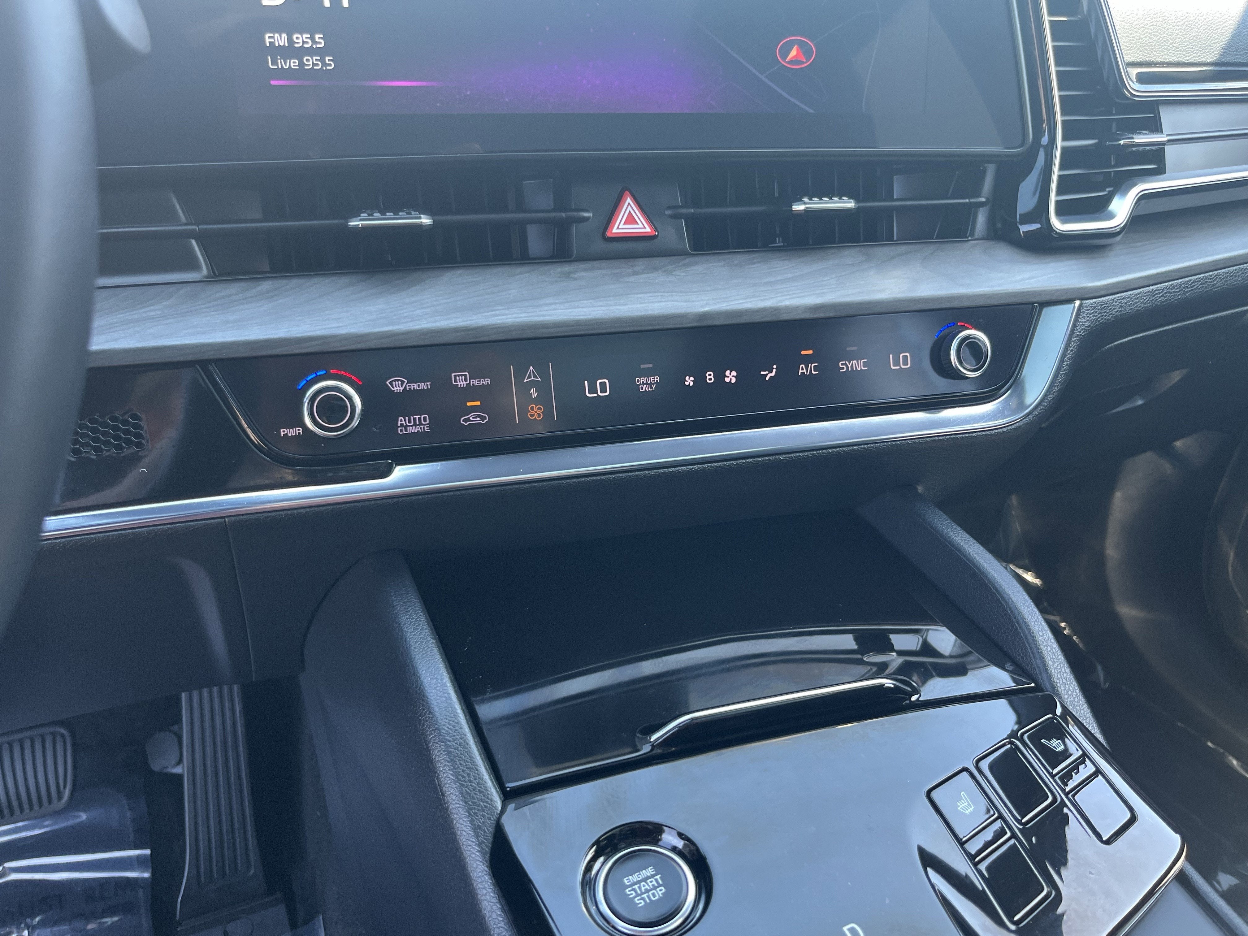 2024 Kia Sportage Plug-In Hybrid X-Line