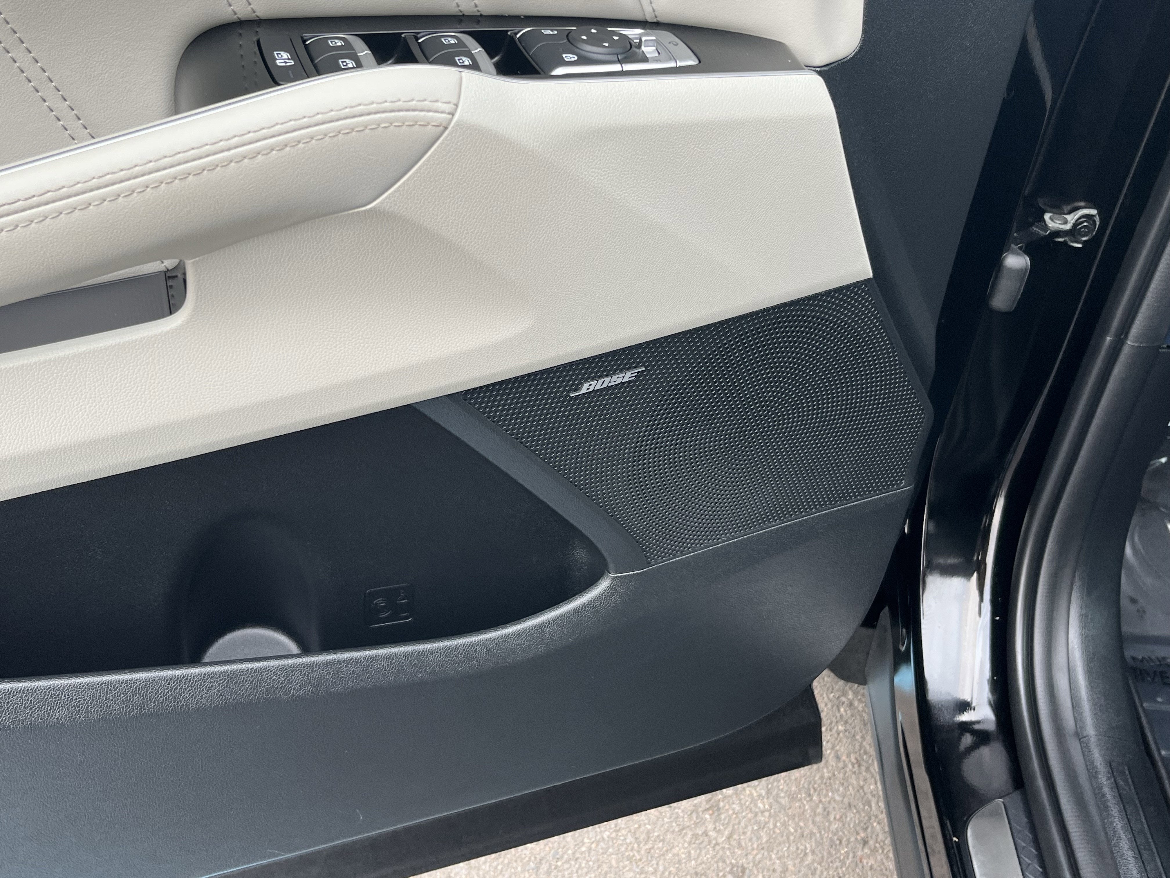 2023 Kia Sorento Hybrid SX Prestige