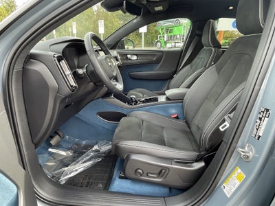 2022 Volvo C40 Recharge Pure Electric Ultimate