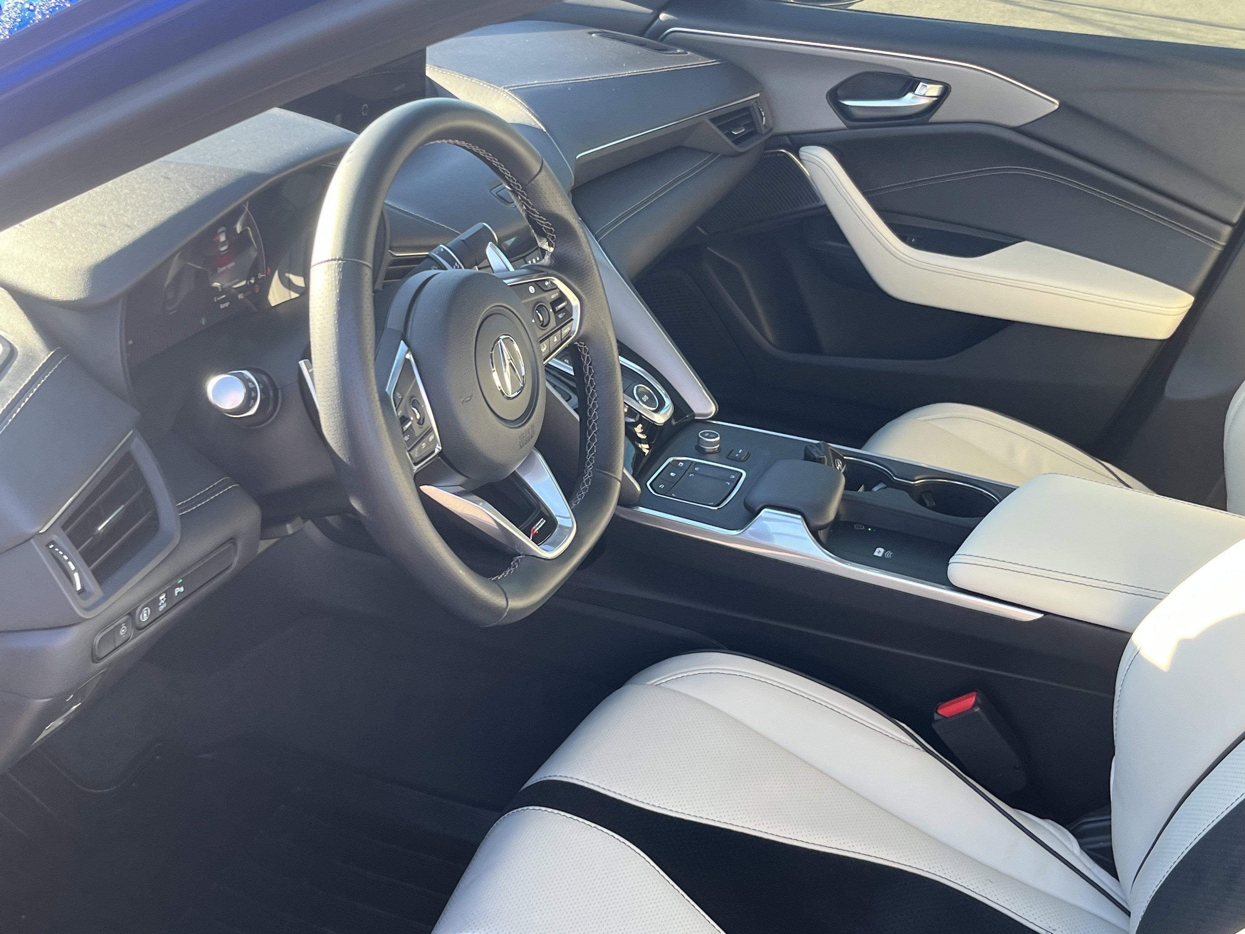 2025 Acura TLX w/A-Spec Package