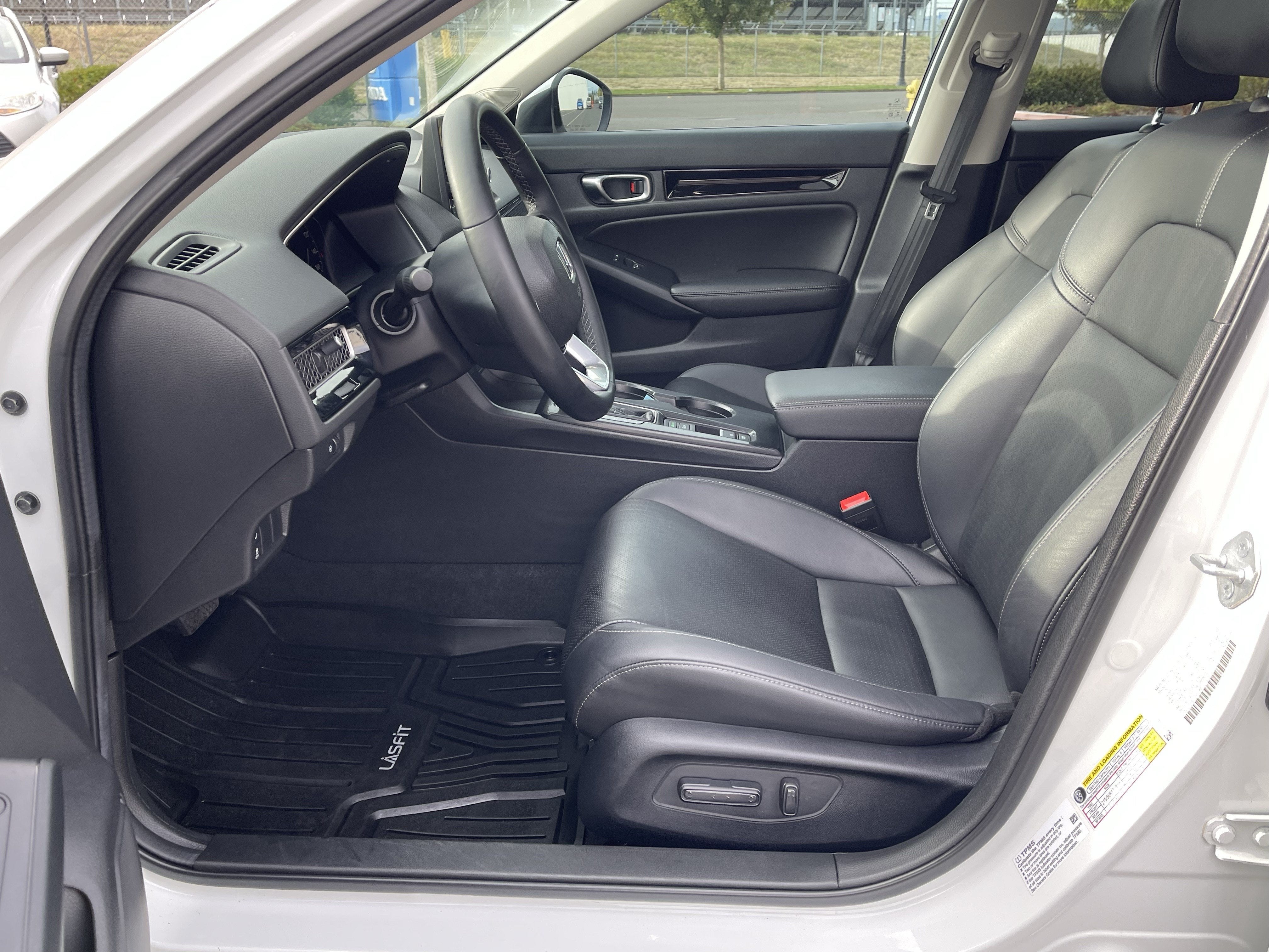 2022 Honda Civic Hatchback EX-L