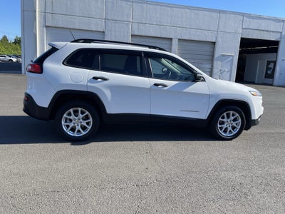 2016 Jeep Cherokee Sport
