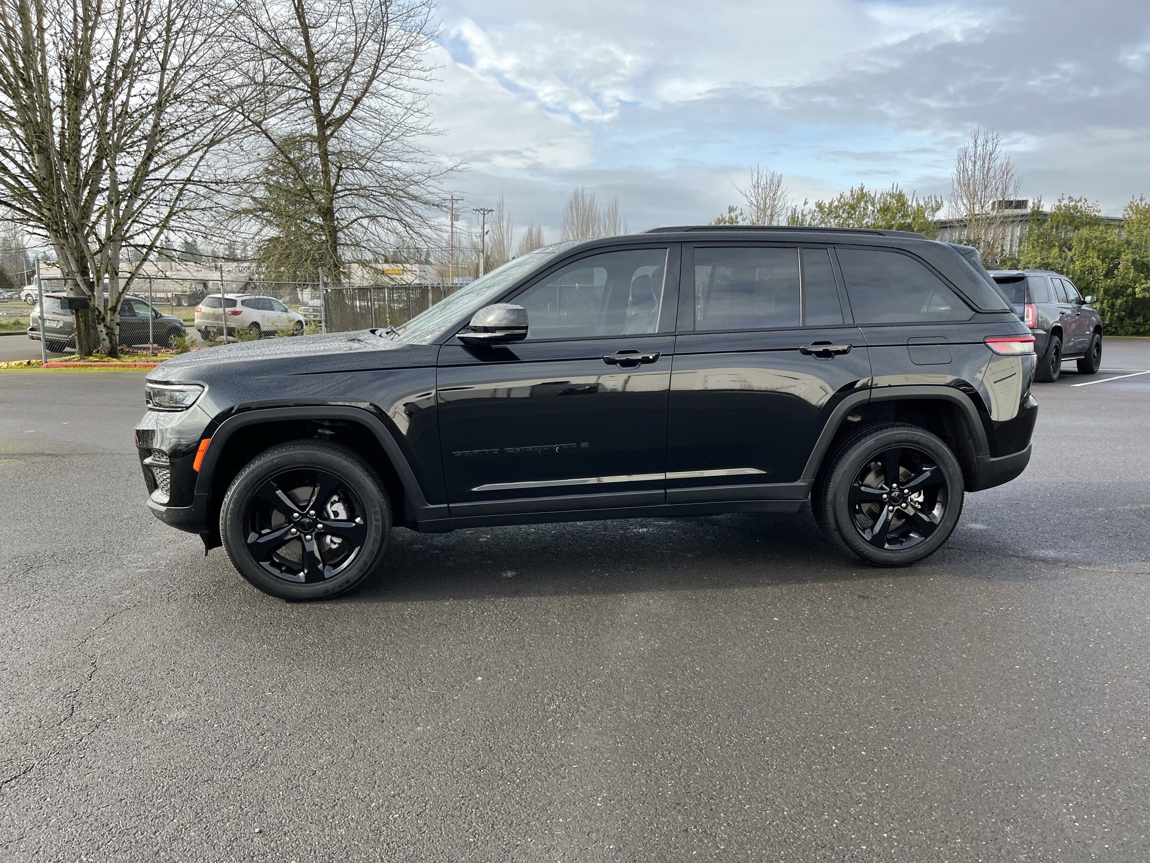 2023 Jeep Grand Cherokee Altitude