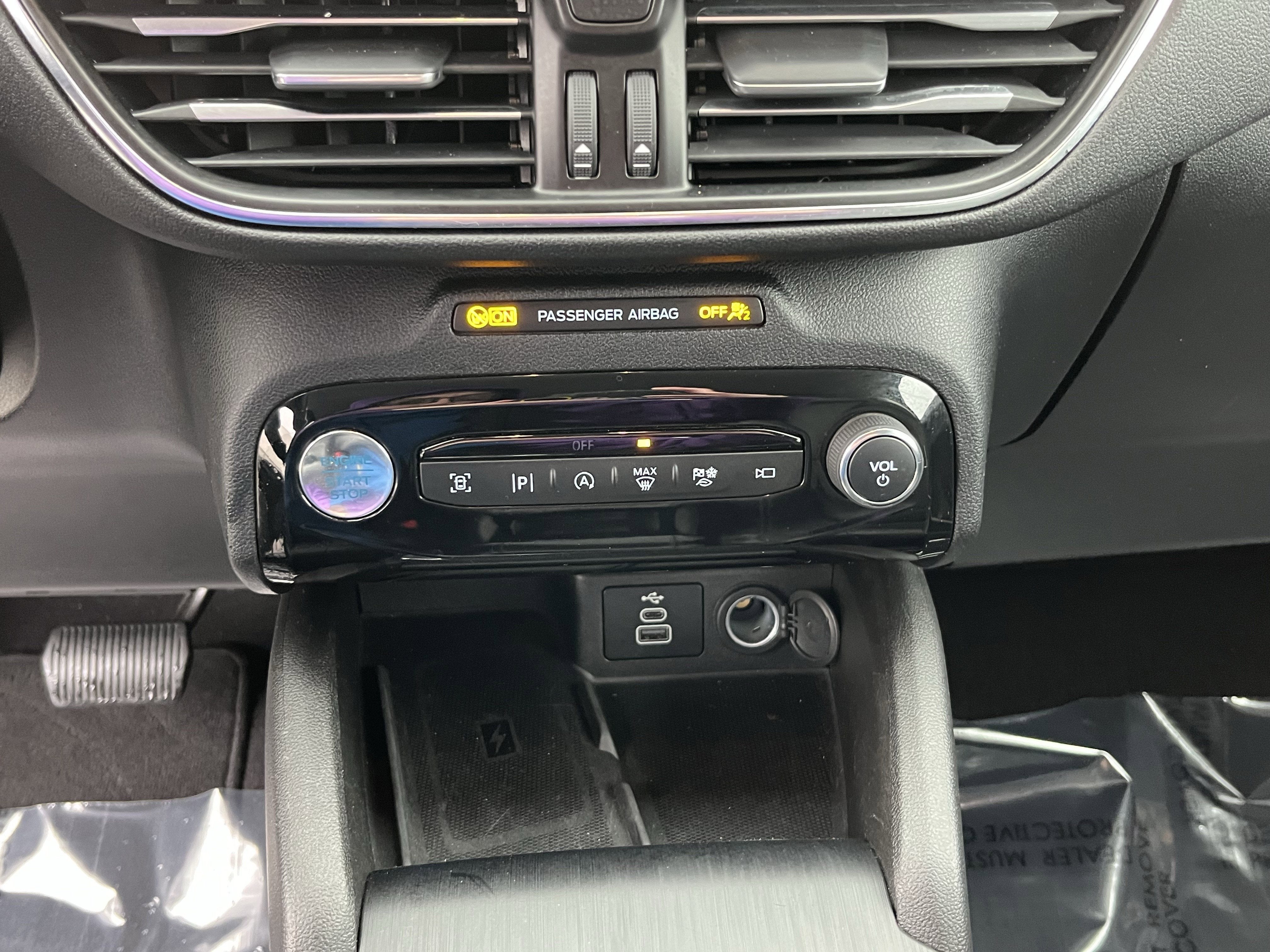 2024 Ford Escape Platinum