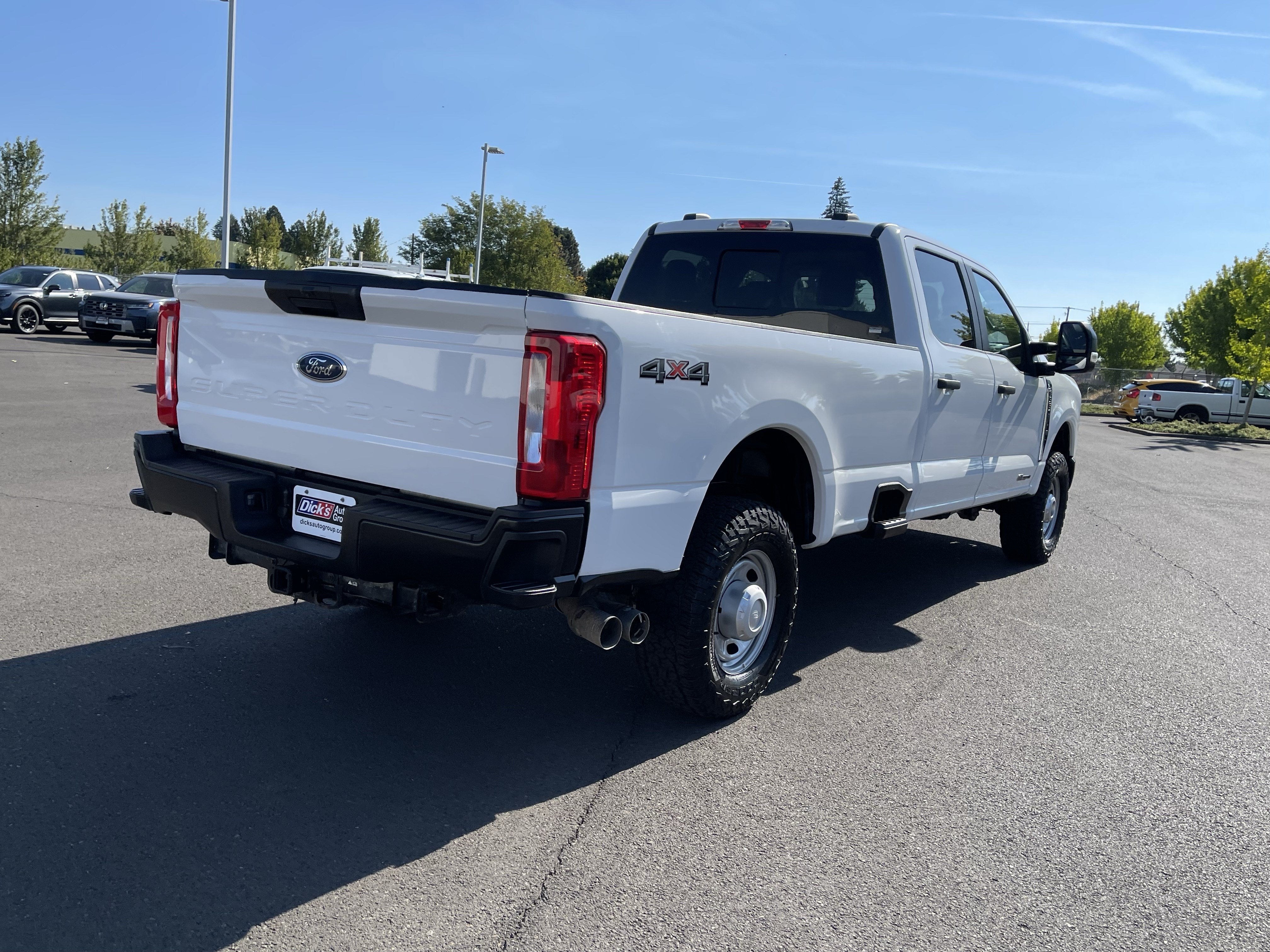 2024 Ford Super Duty F-350 SRW XL