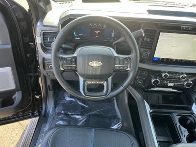 2025 Ford Super Duty F-450 DRW Platinum