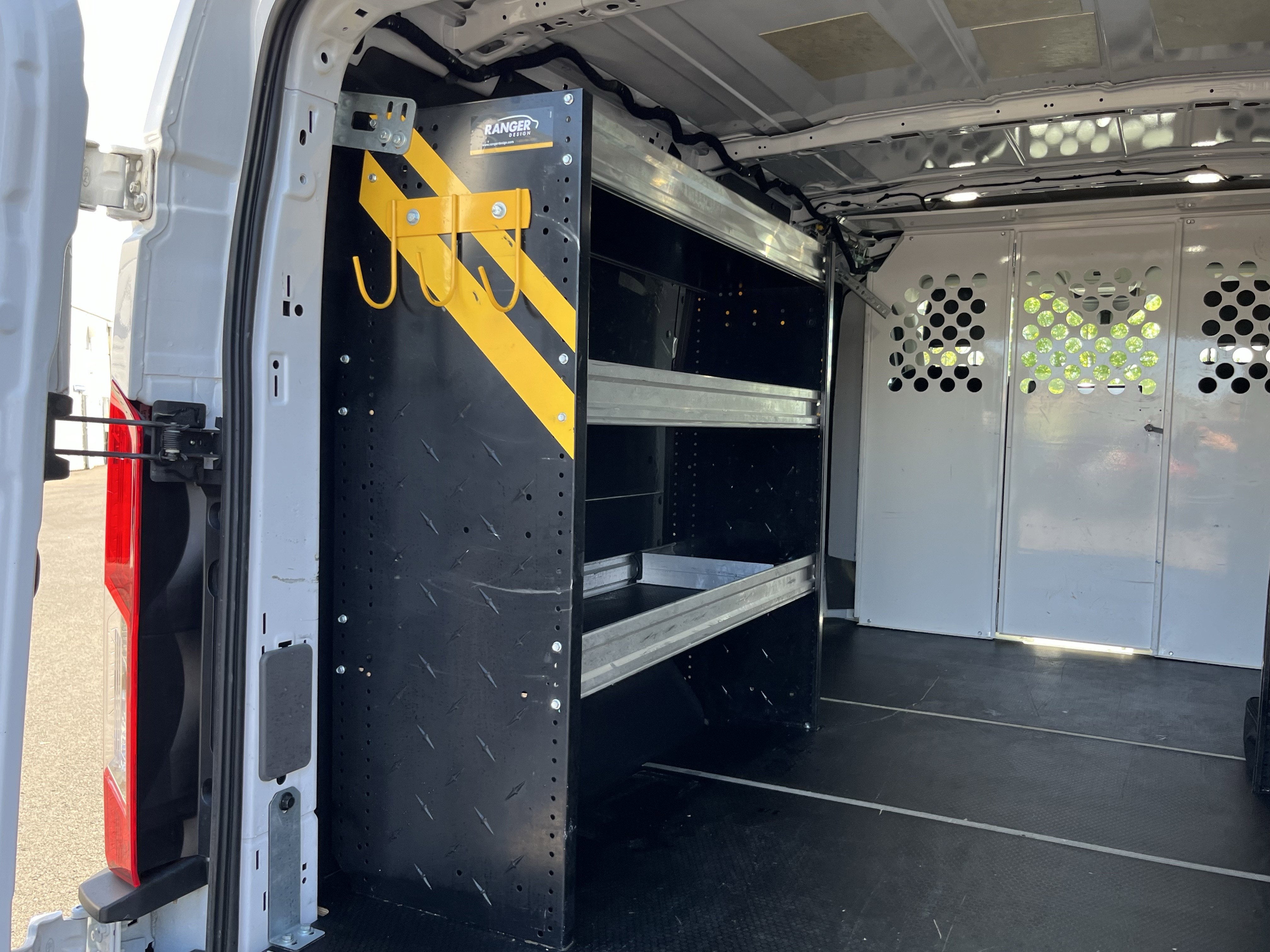 2023 Ford E-Transit Cargo Van Base