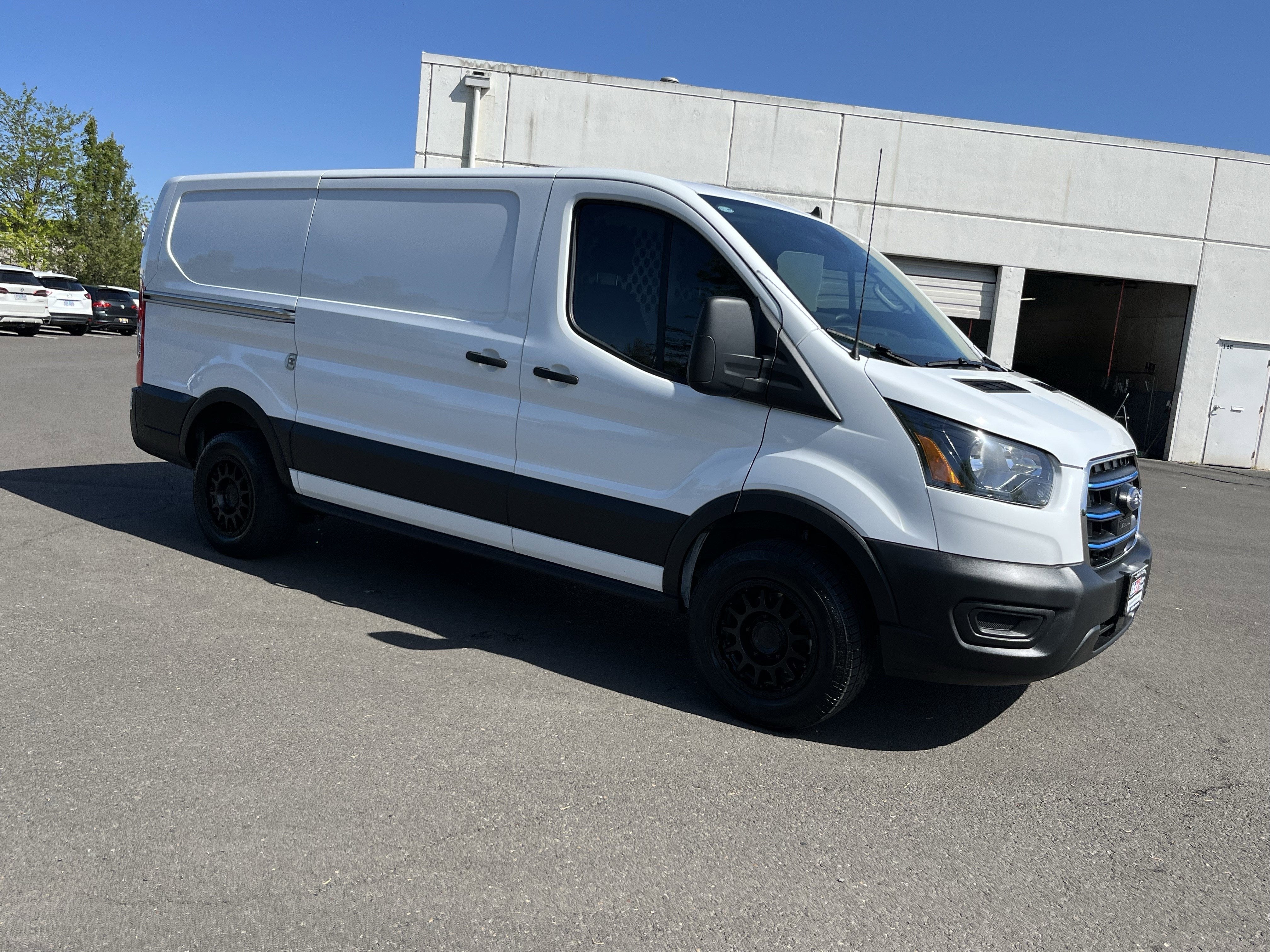 2023 Ford E-Transit Cargo Van Base