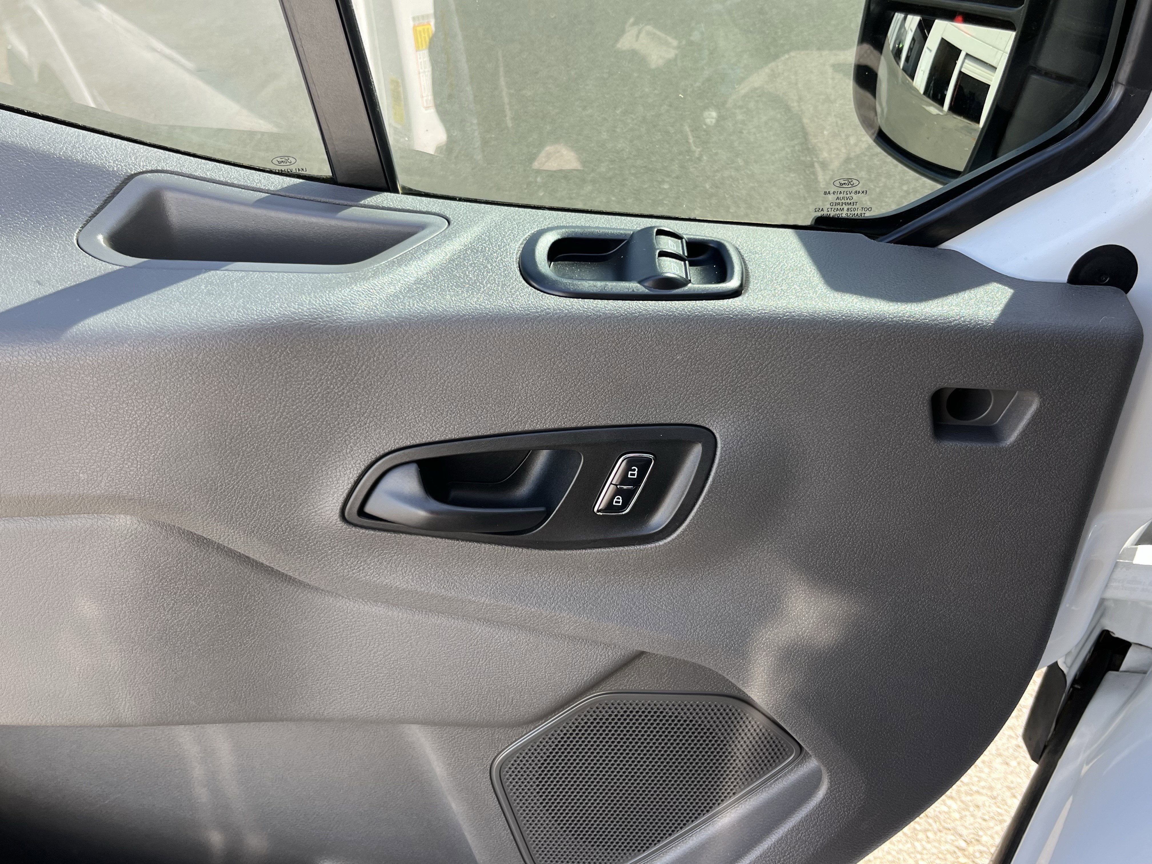 2023 Ford E-Transit Cargo Van Base