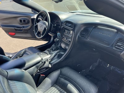 2003 Chevrolet Corvette Base