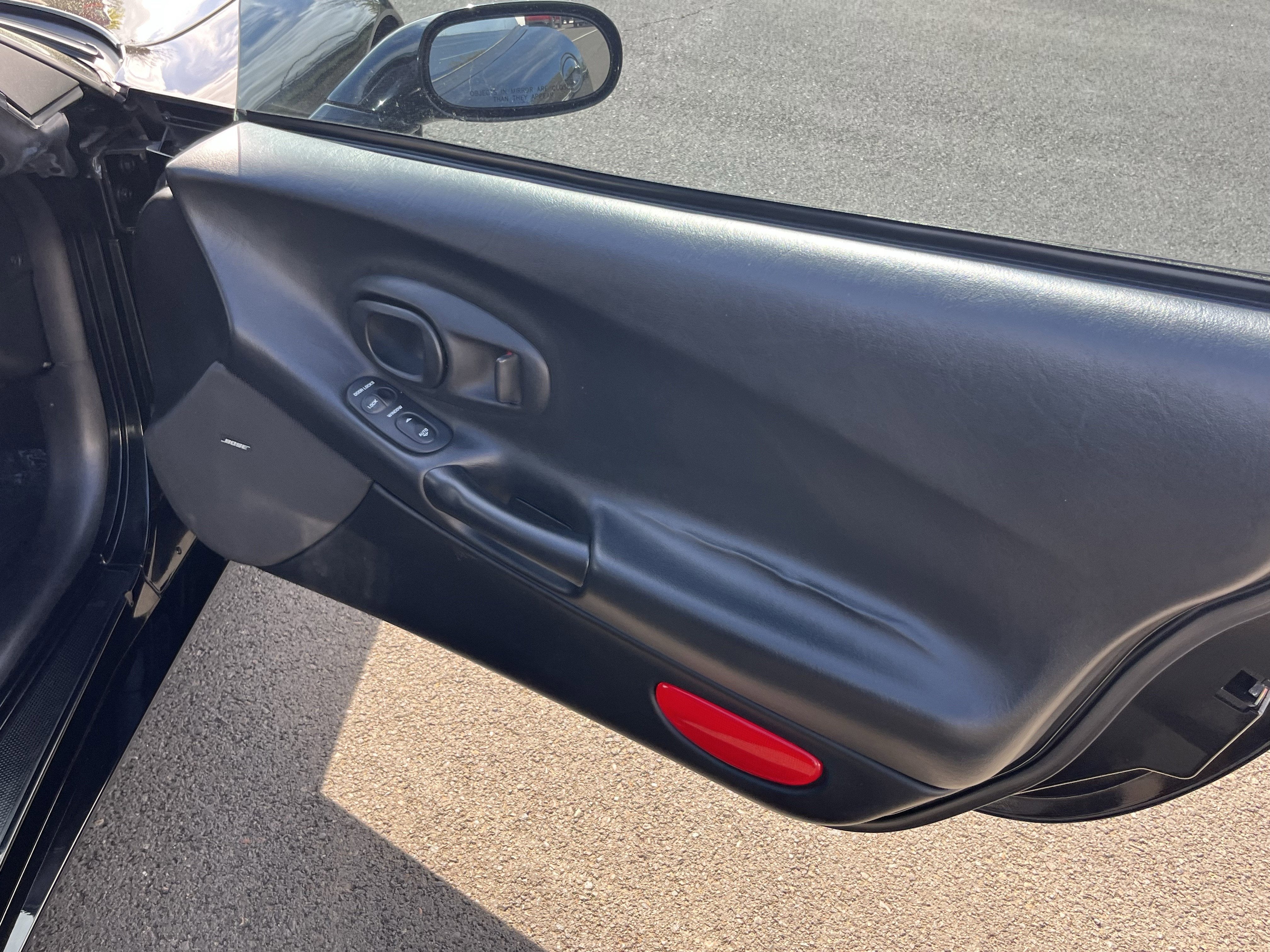 2003 Chevrolet Corvette Base