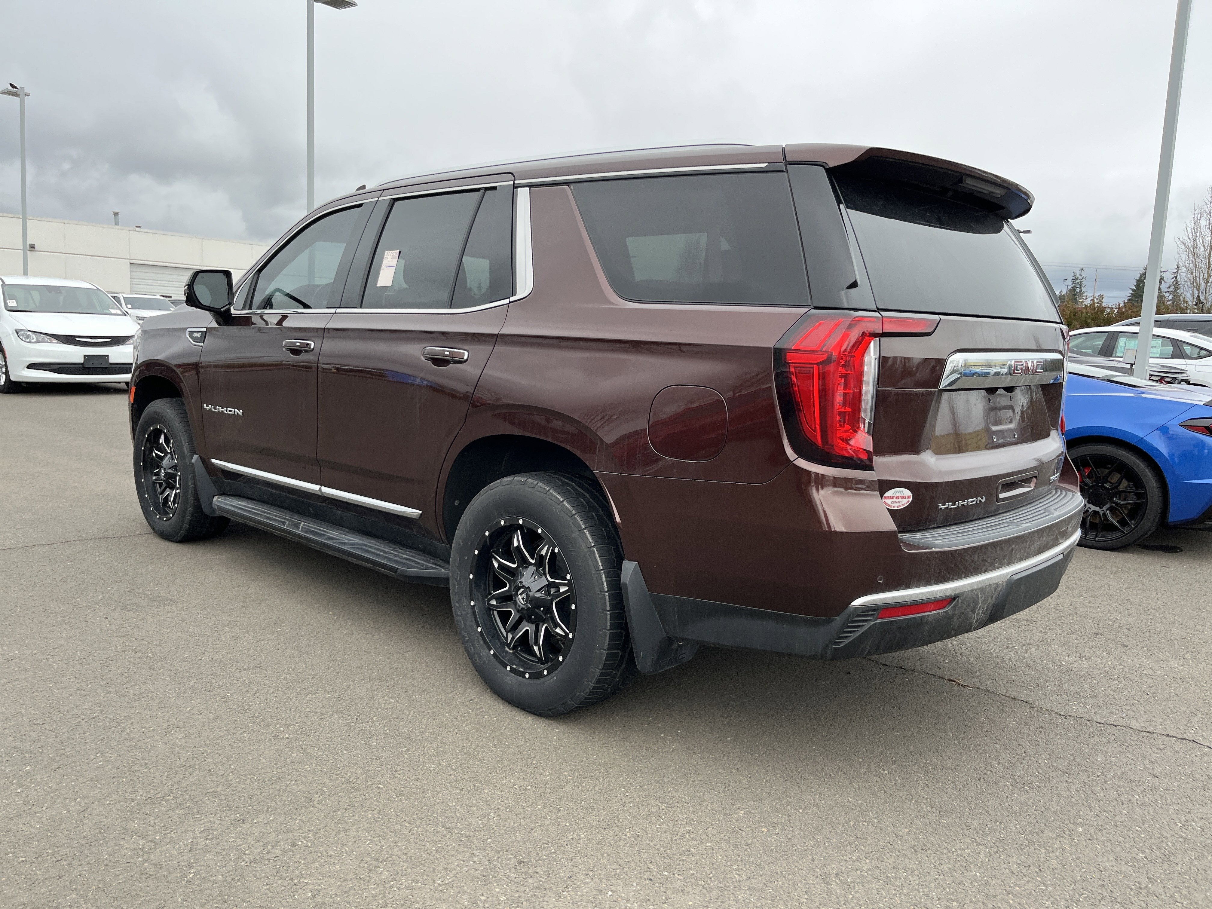 2022 GMC Yukon SLT
