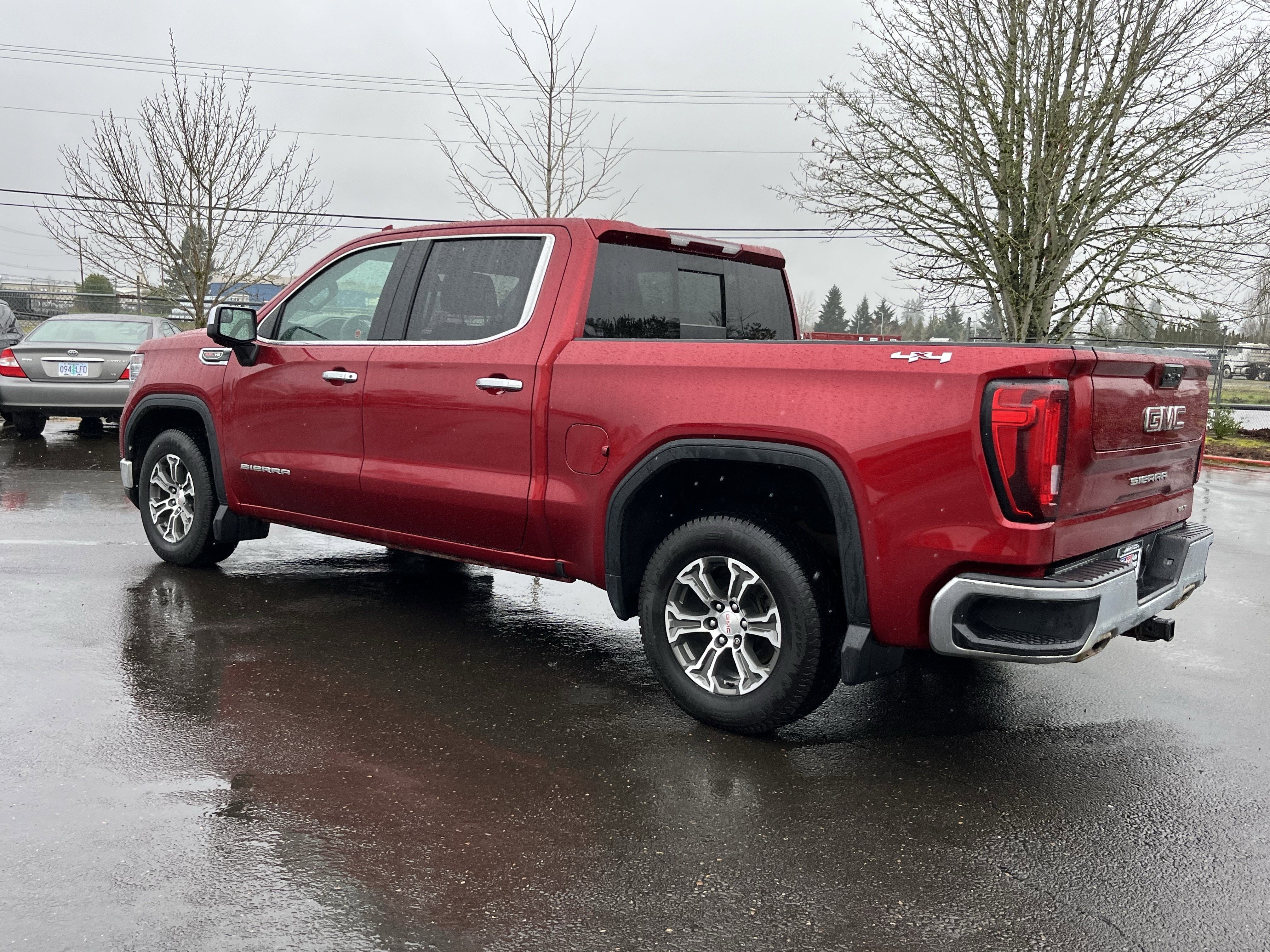 2022 GMC Sierra 1500 SLT