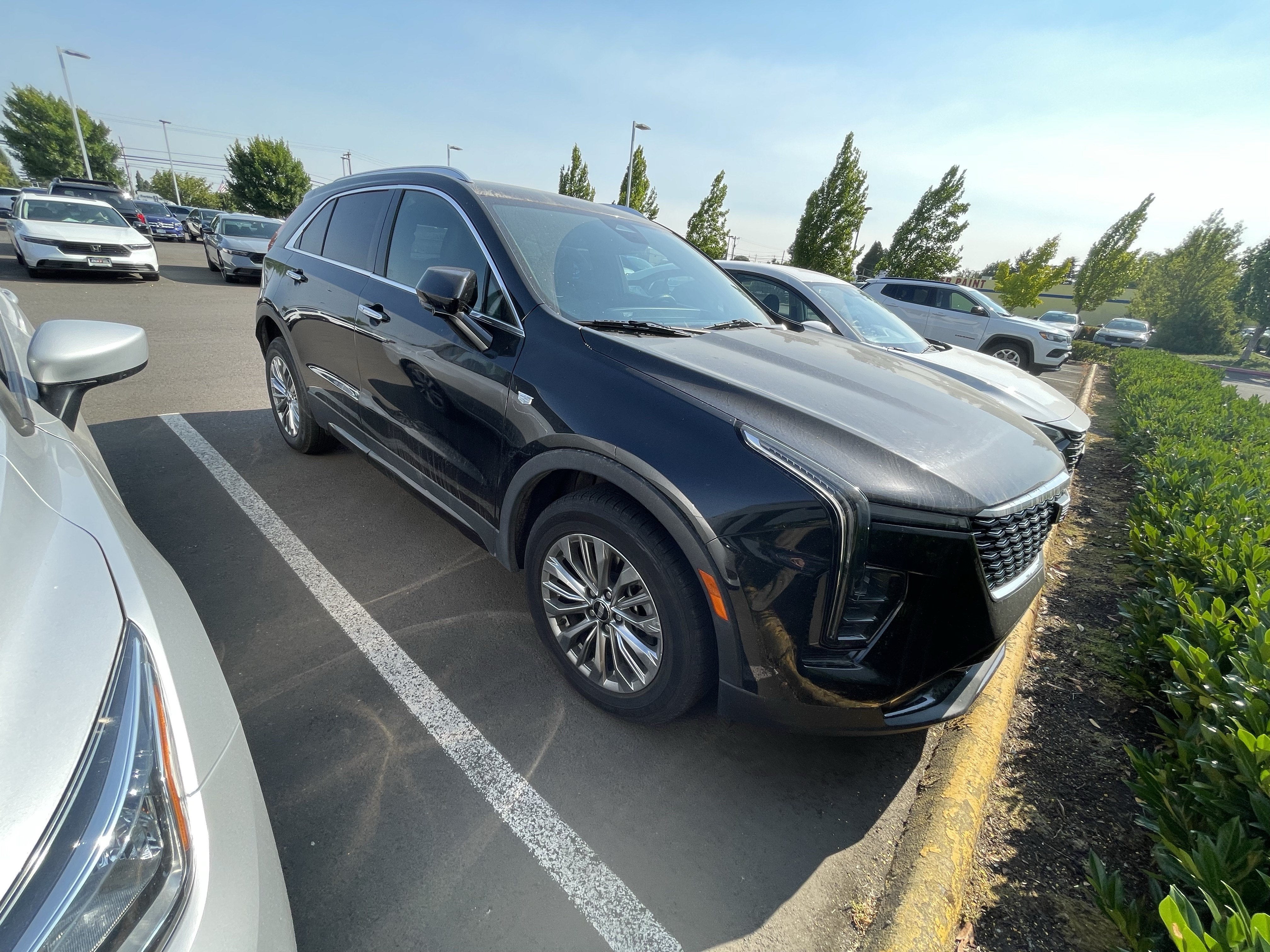 2024 Cadillac XT4 AWD Premium Luxury
