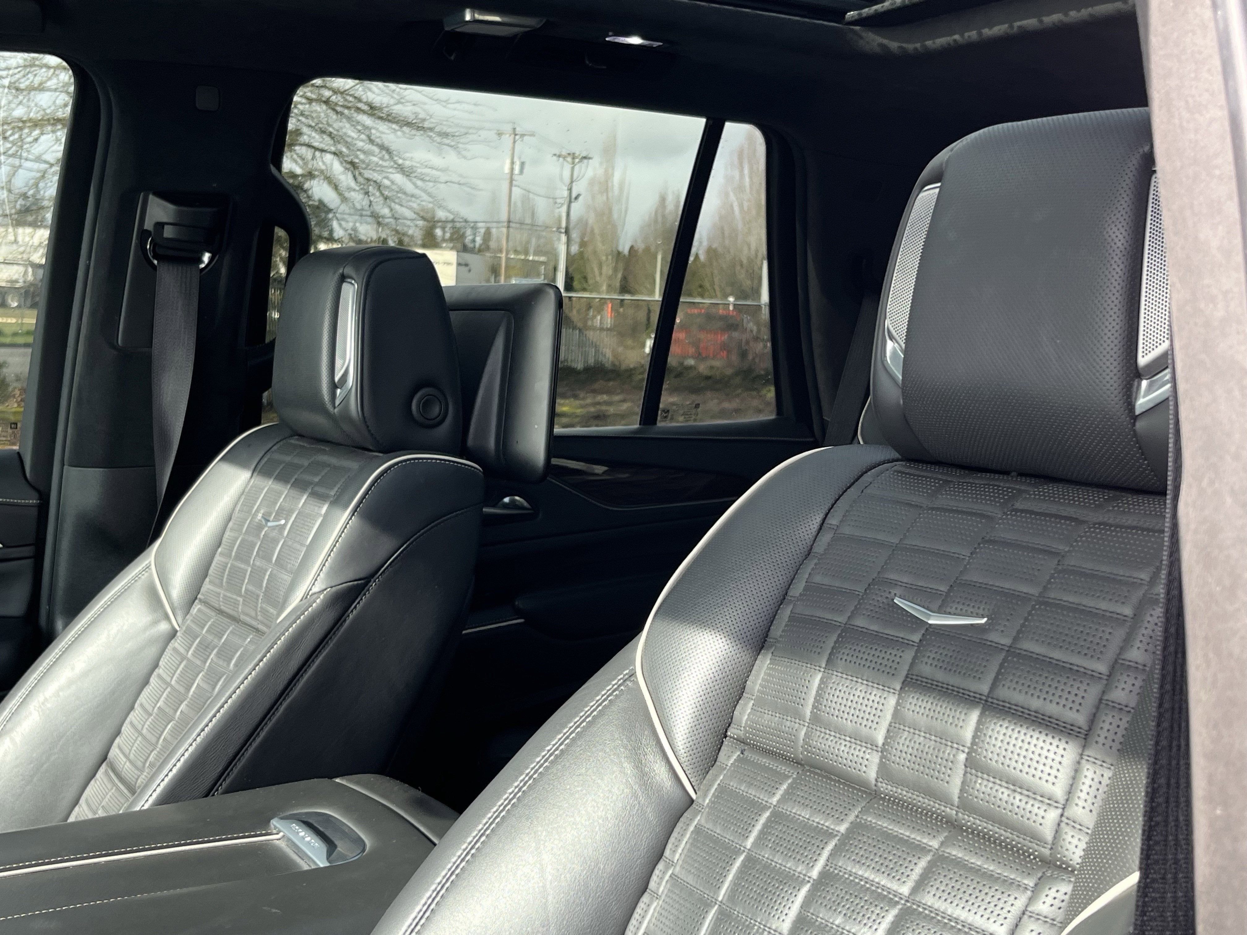 2022 Cadillac Escalade Sport Platinum