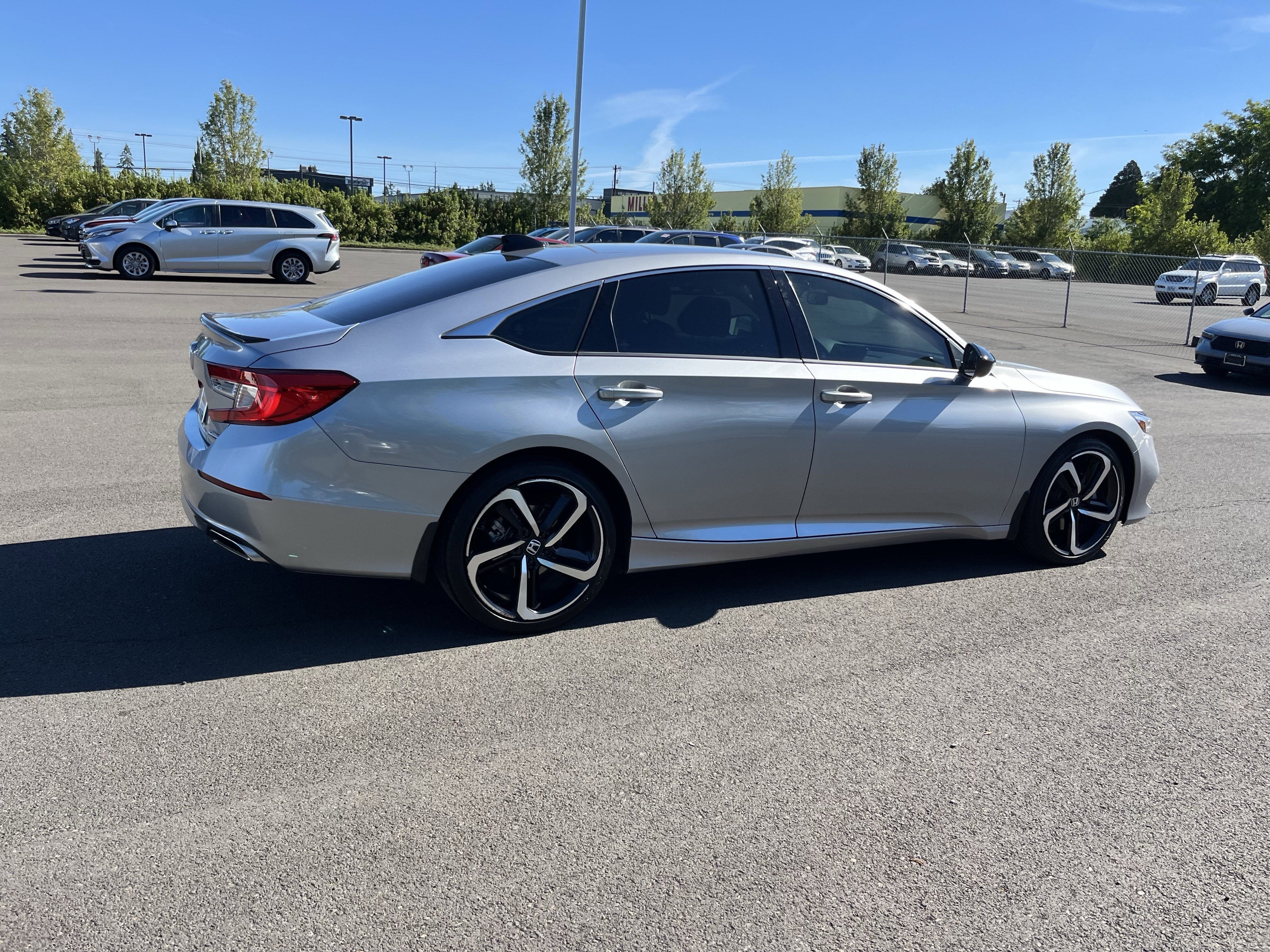 2022 Honda Accord Sedan Sport SE