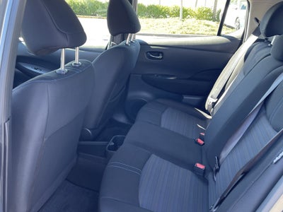 2025 Nissan LEAF S