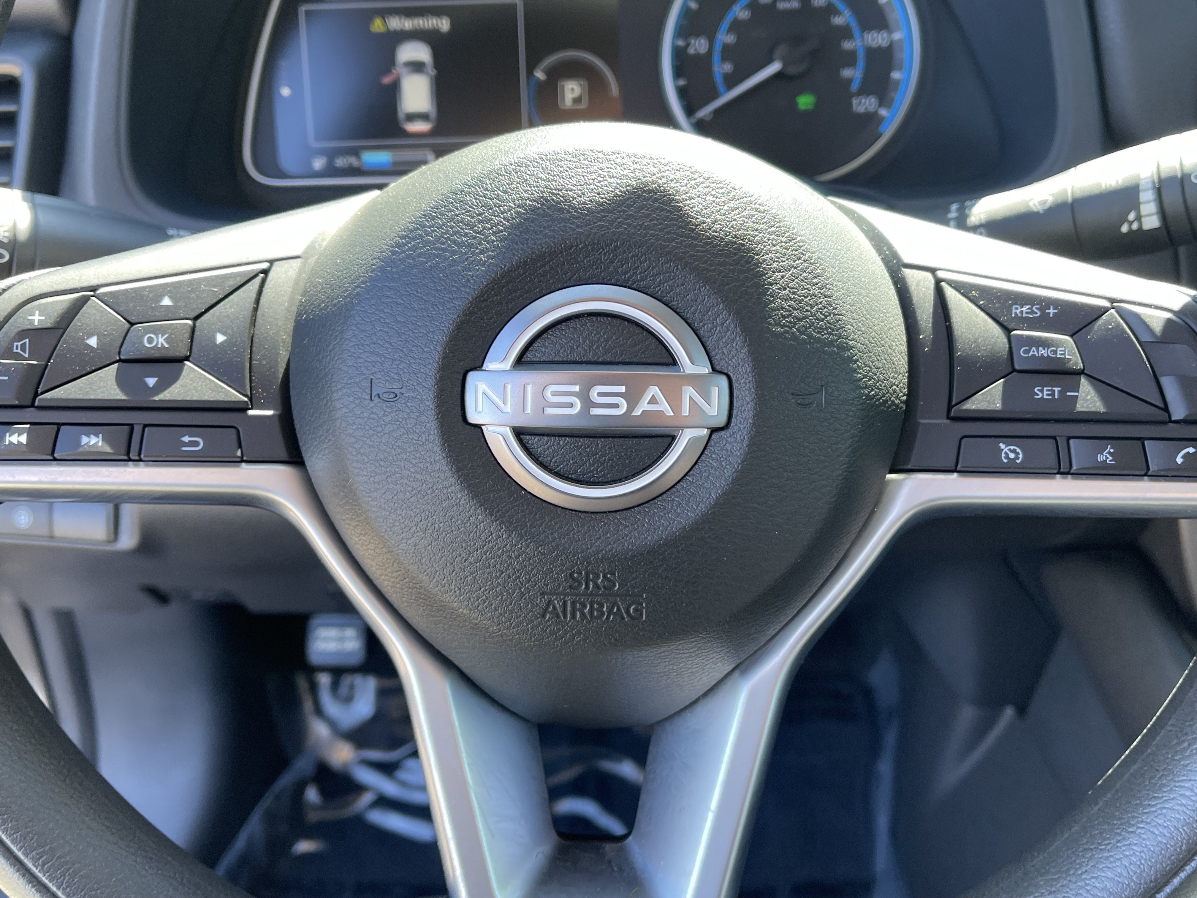 2025 Nissan LEAF S