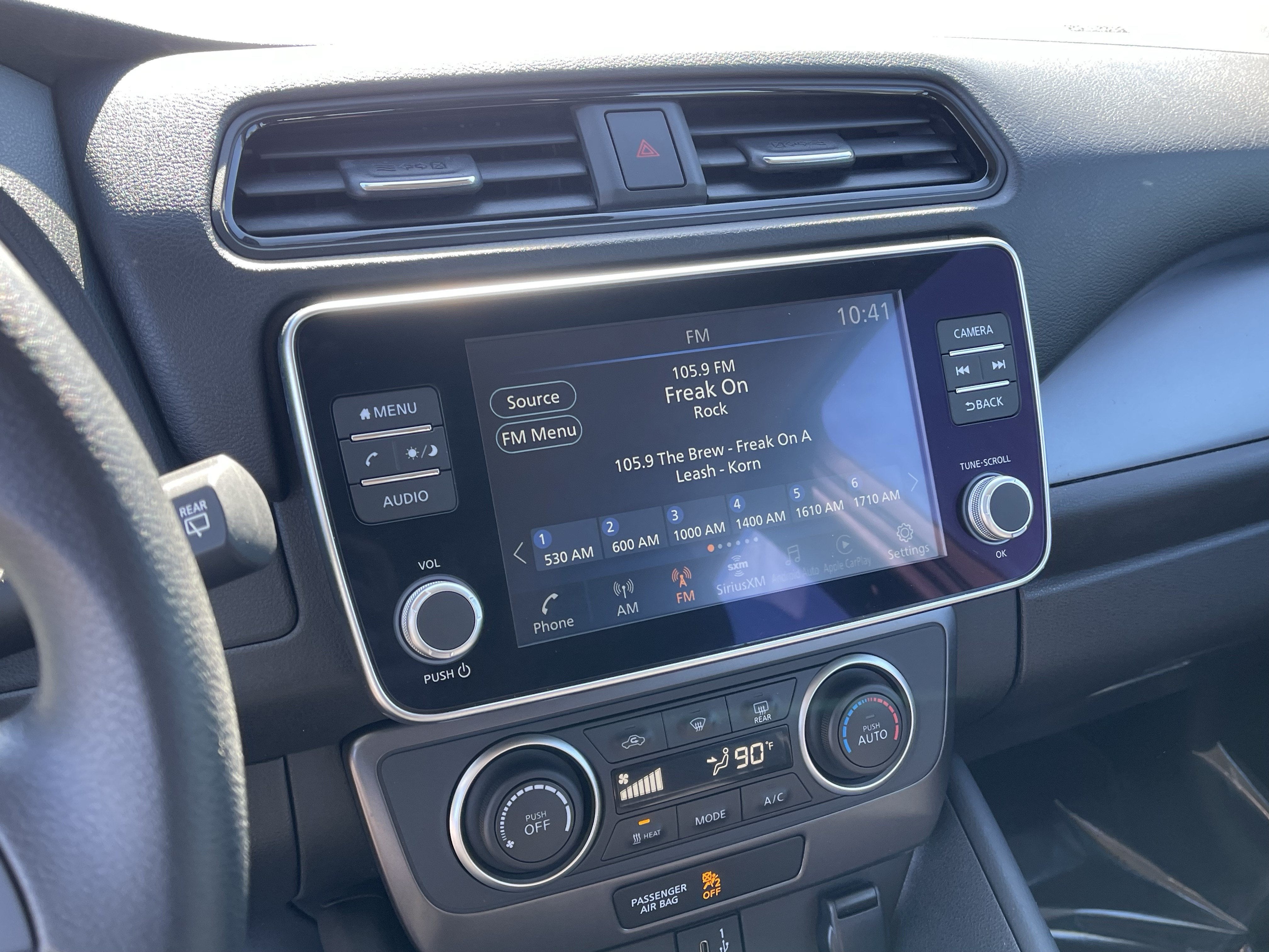 2025 Nissan LEAF S
