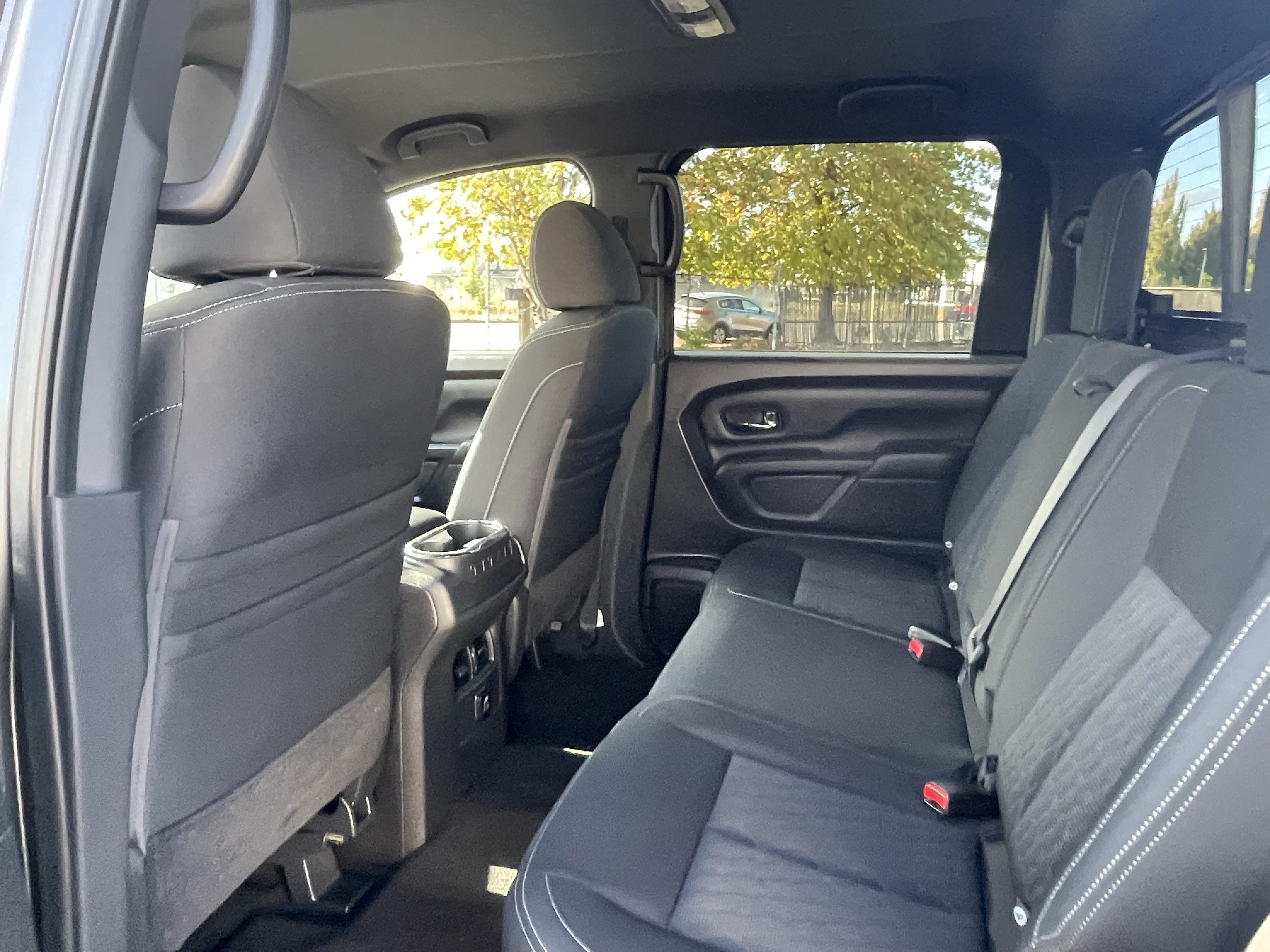 2018 Nissan Titan SV