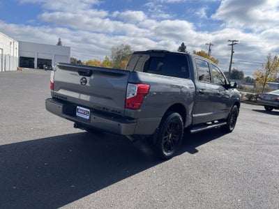2018 Nissan Titan SV