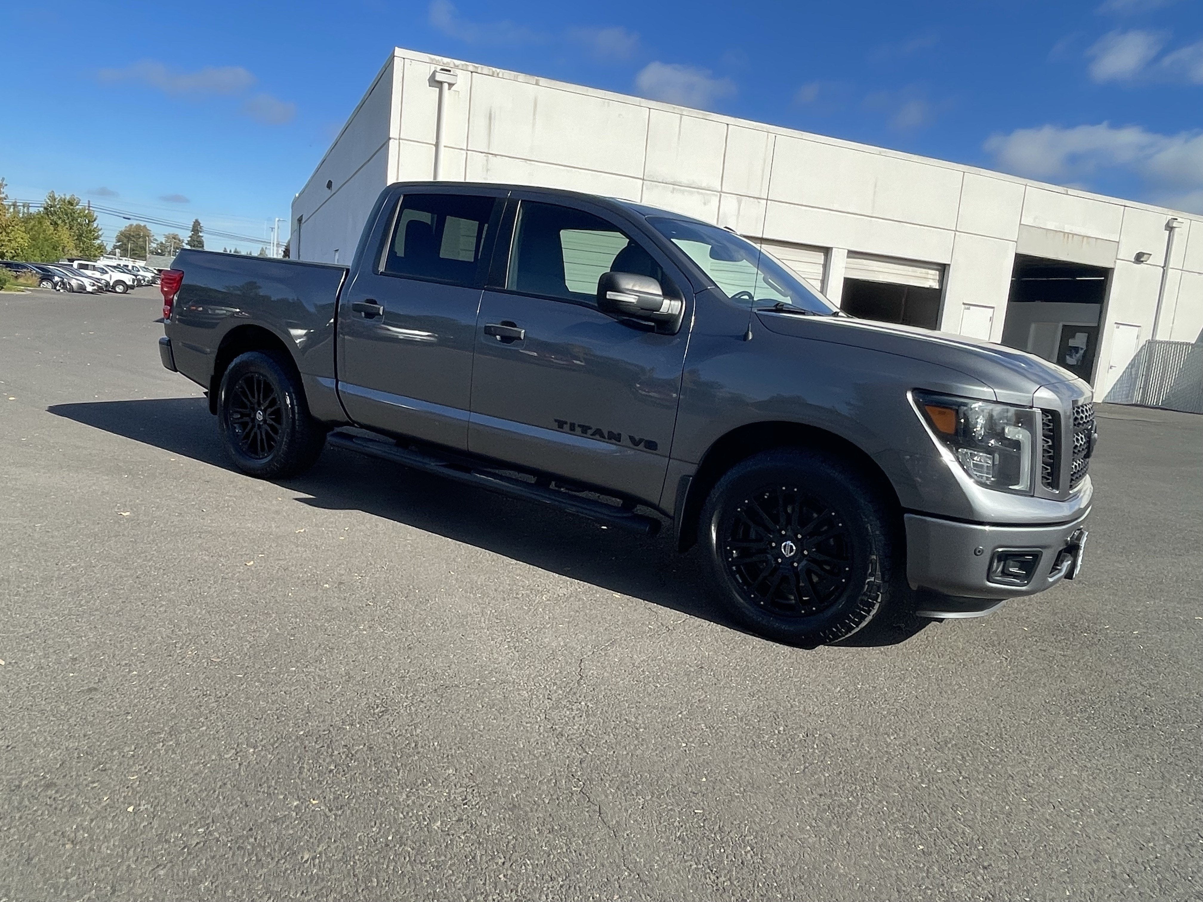 2018 Nissan Titan SV
