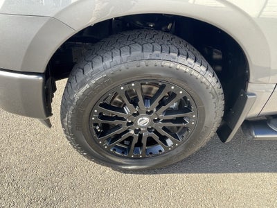 2018 Nissan Titan SV