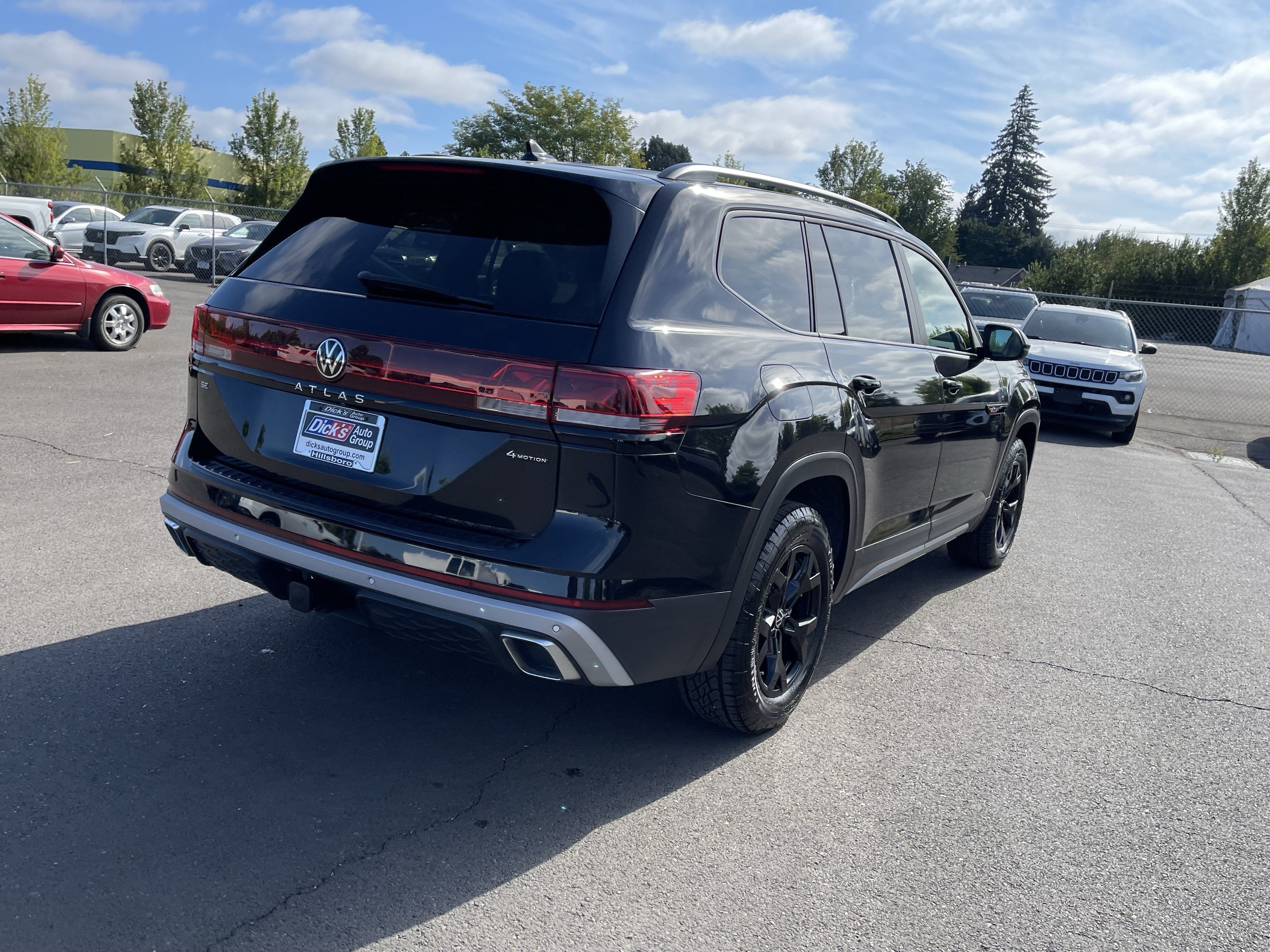 2024 Volkswagen Atlas 2.0T Peak Edition SE w/Technology