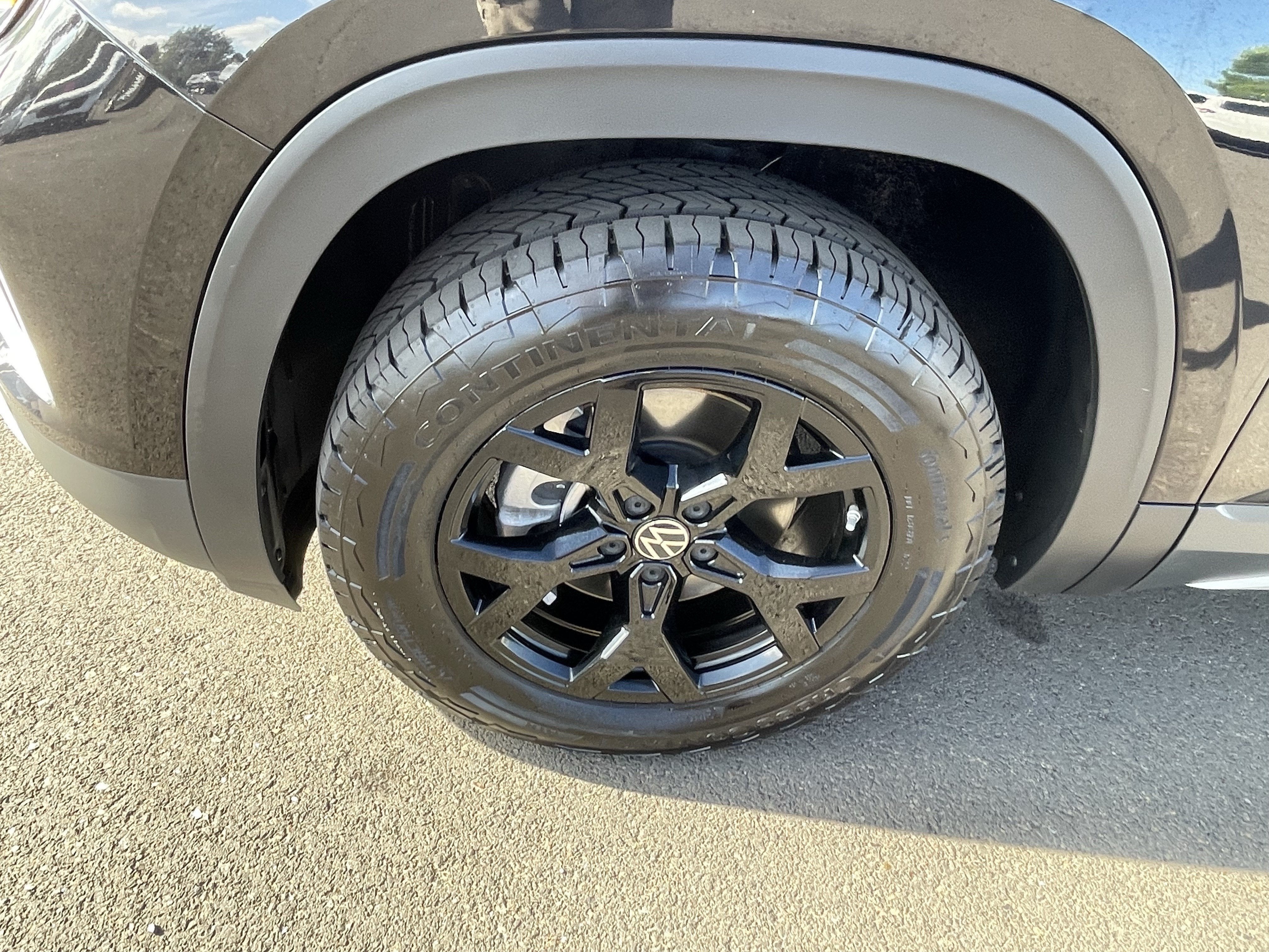 2024 Volkswagen Atlas 2.0T Peak Edition SE w/Technology