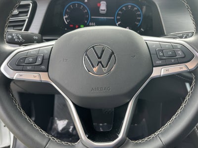 2025 Volkswagen Atlas Cross Sport 2.0T SE w/Technology